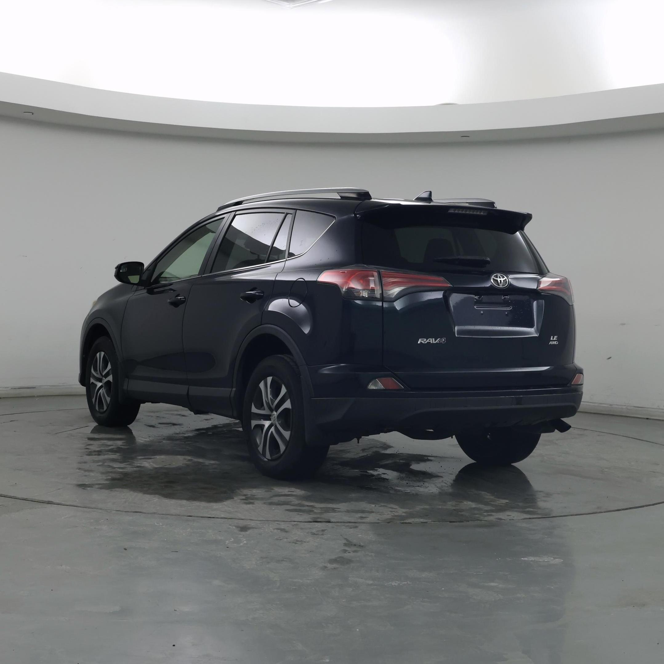 Thumbnail: 2017 Toyota RAV4 - 2