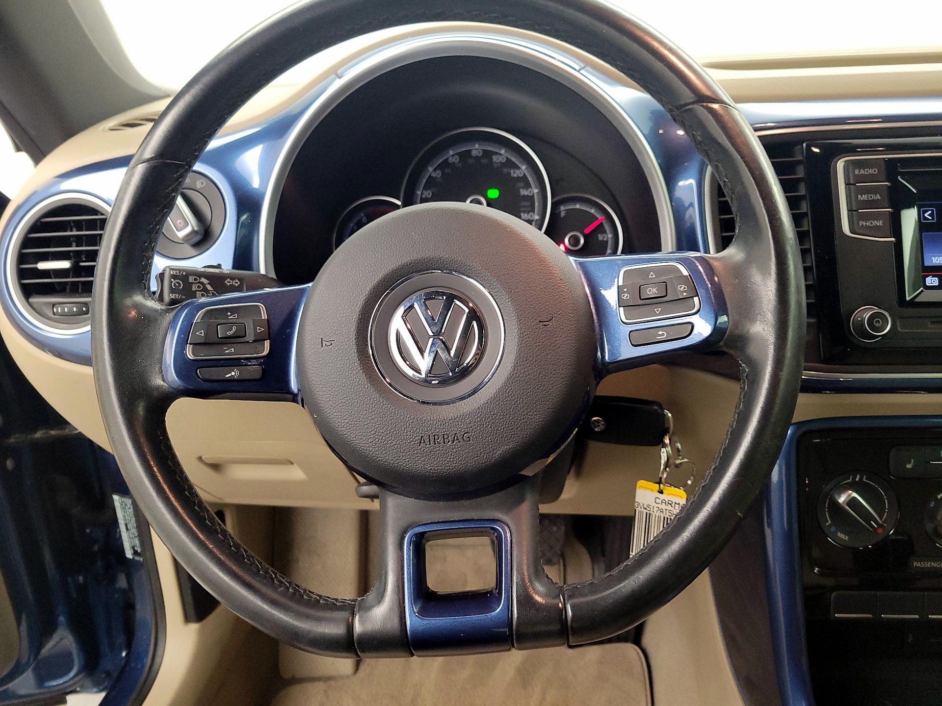 Thumbnail: 2017 Volkswagen Beetle - 10