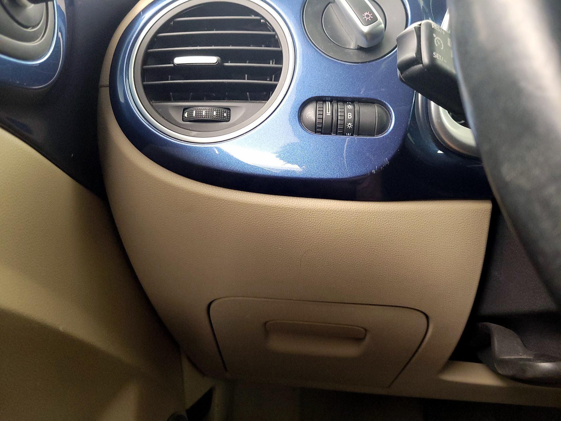 Thumbnail: 2017 Volkswagen Beetle - 13