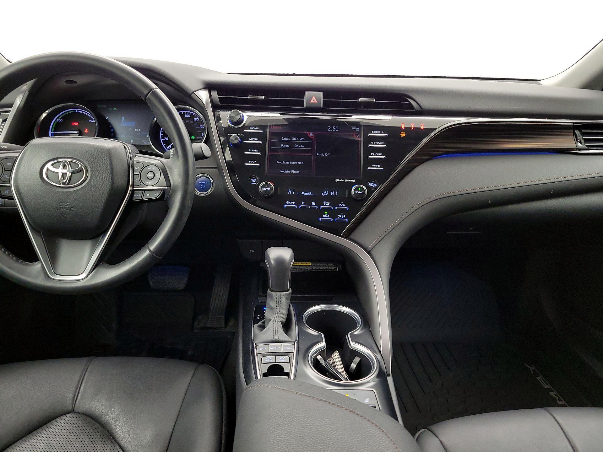 Thumbnail: 2020 Toyota Camry - 9