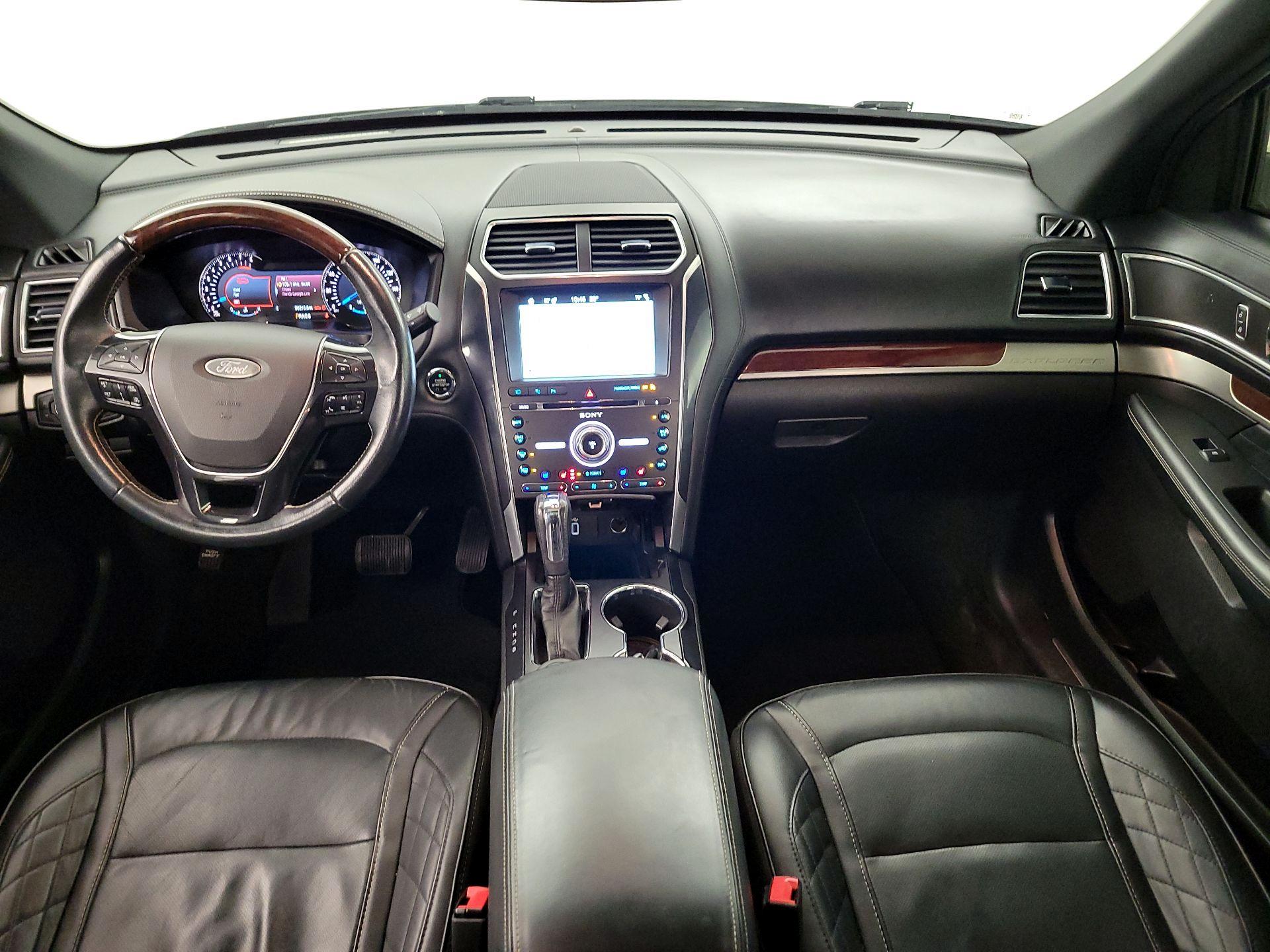 Thumbnail: 2017 Ford Explorer - 9