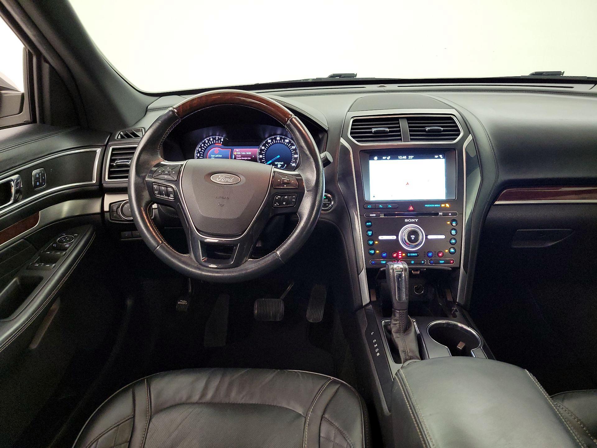 Thumbnail: 2017 Ford Explorer - 10