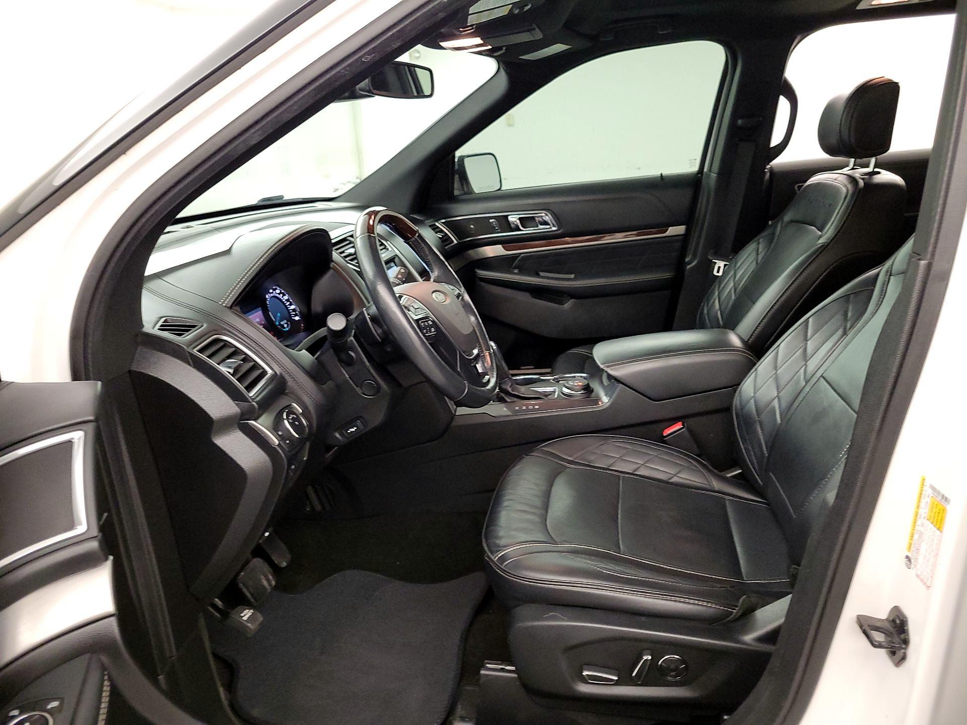 Thumbnail: 2017 Ford Explorer - 11