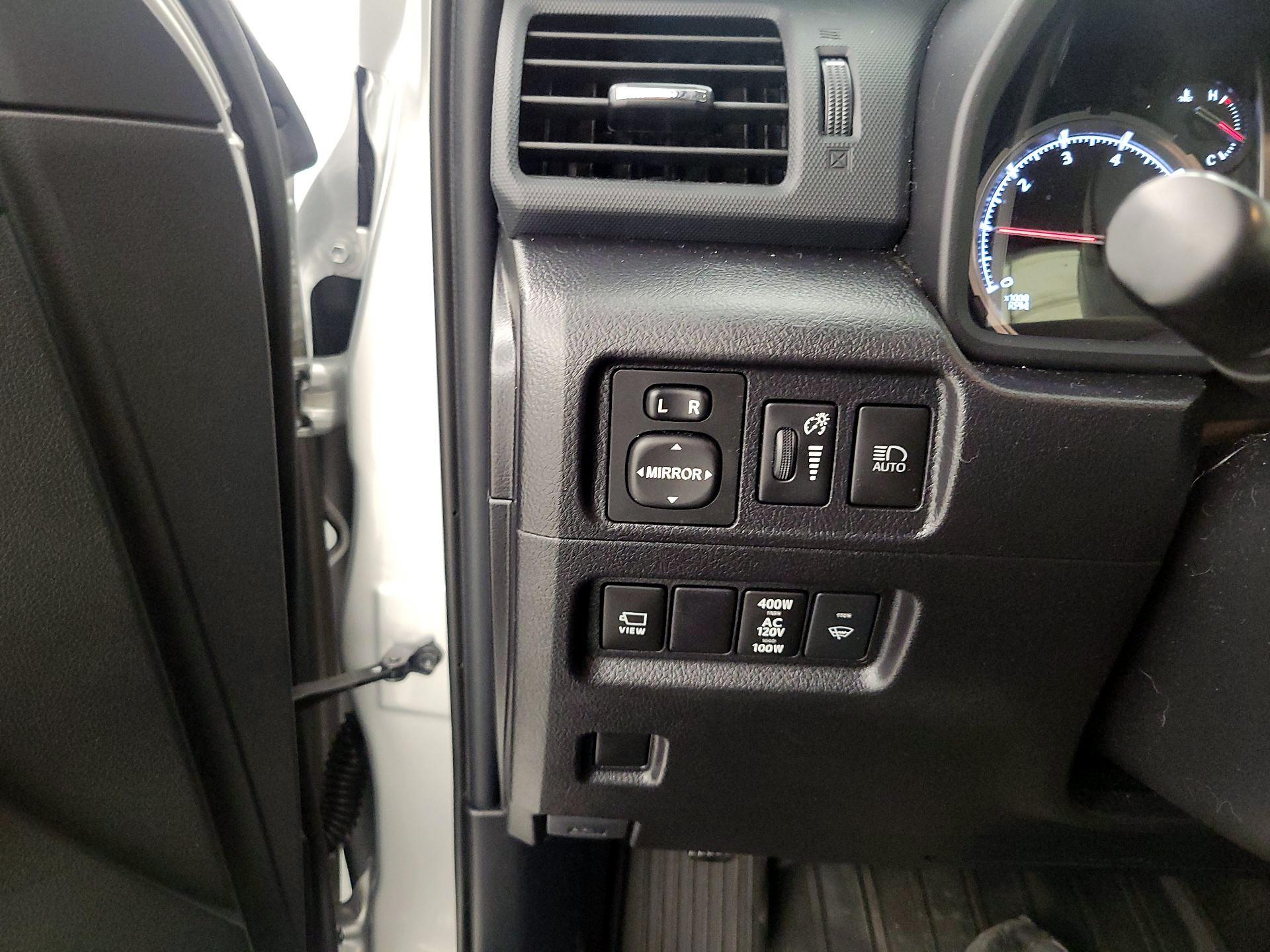 Thumbnail: 2023 Toyota 4Runner - 13