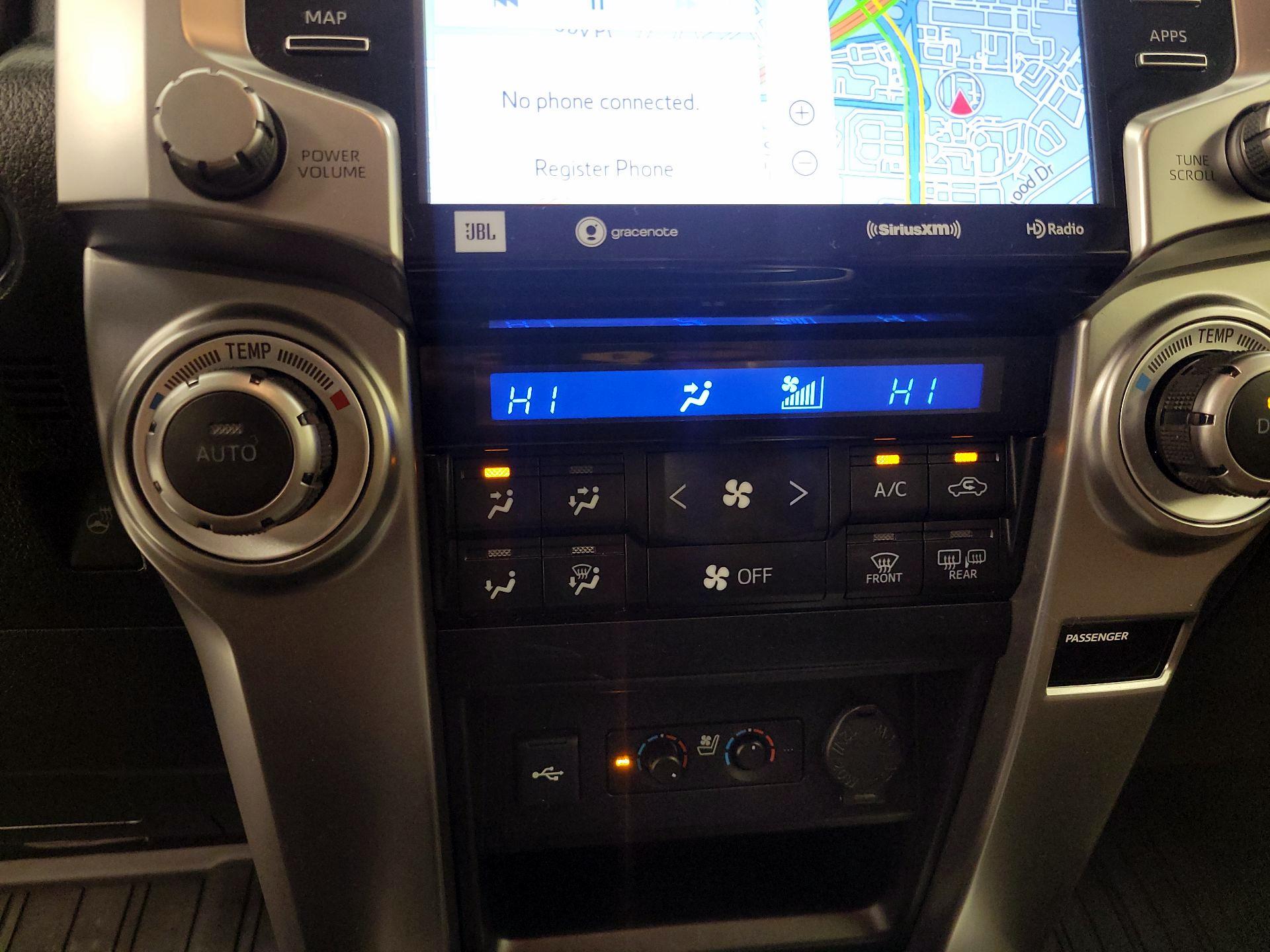 Thumbnail: 2023 Toyota 4Runner - 17