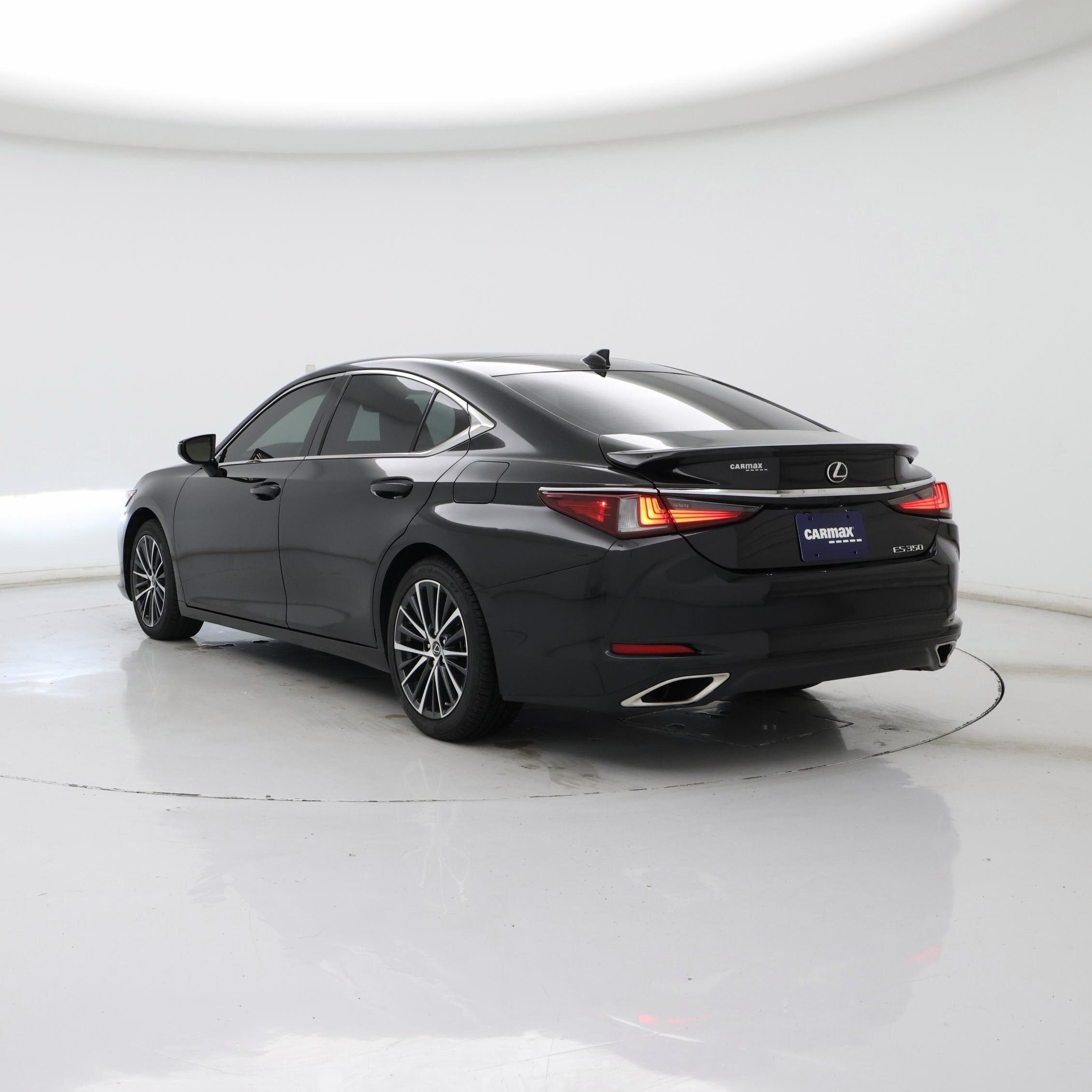 Thumbnail: 2022 Lexus ES - 2