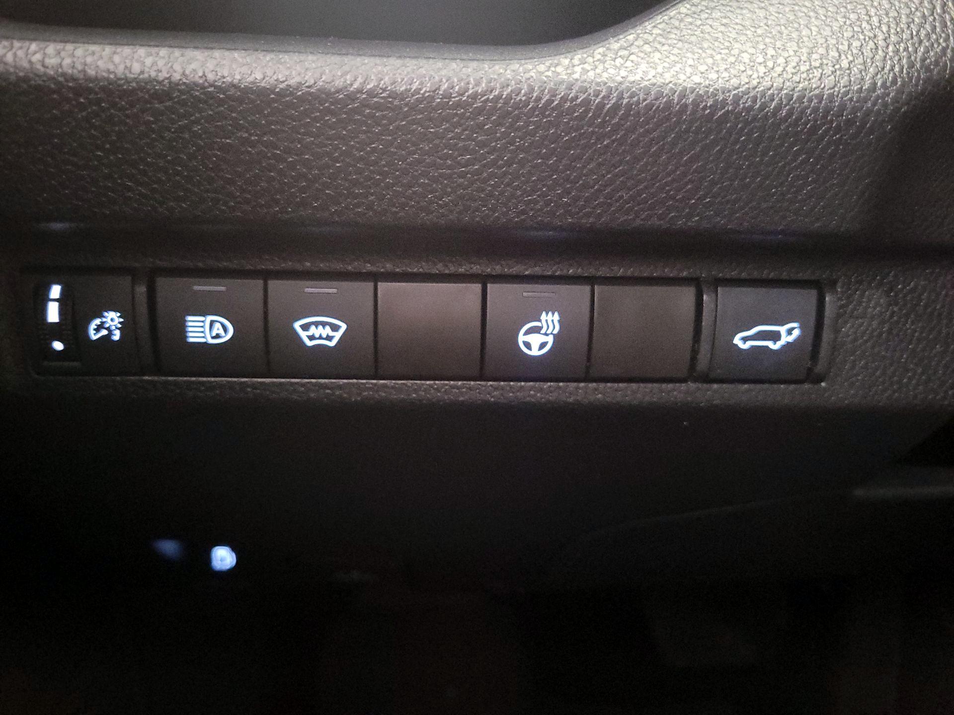 Thumbnail: 2024 Toyota RAV4 - 13