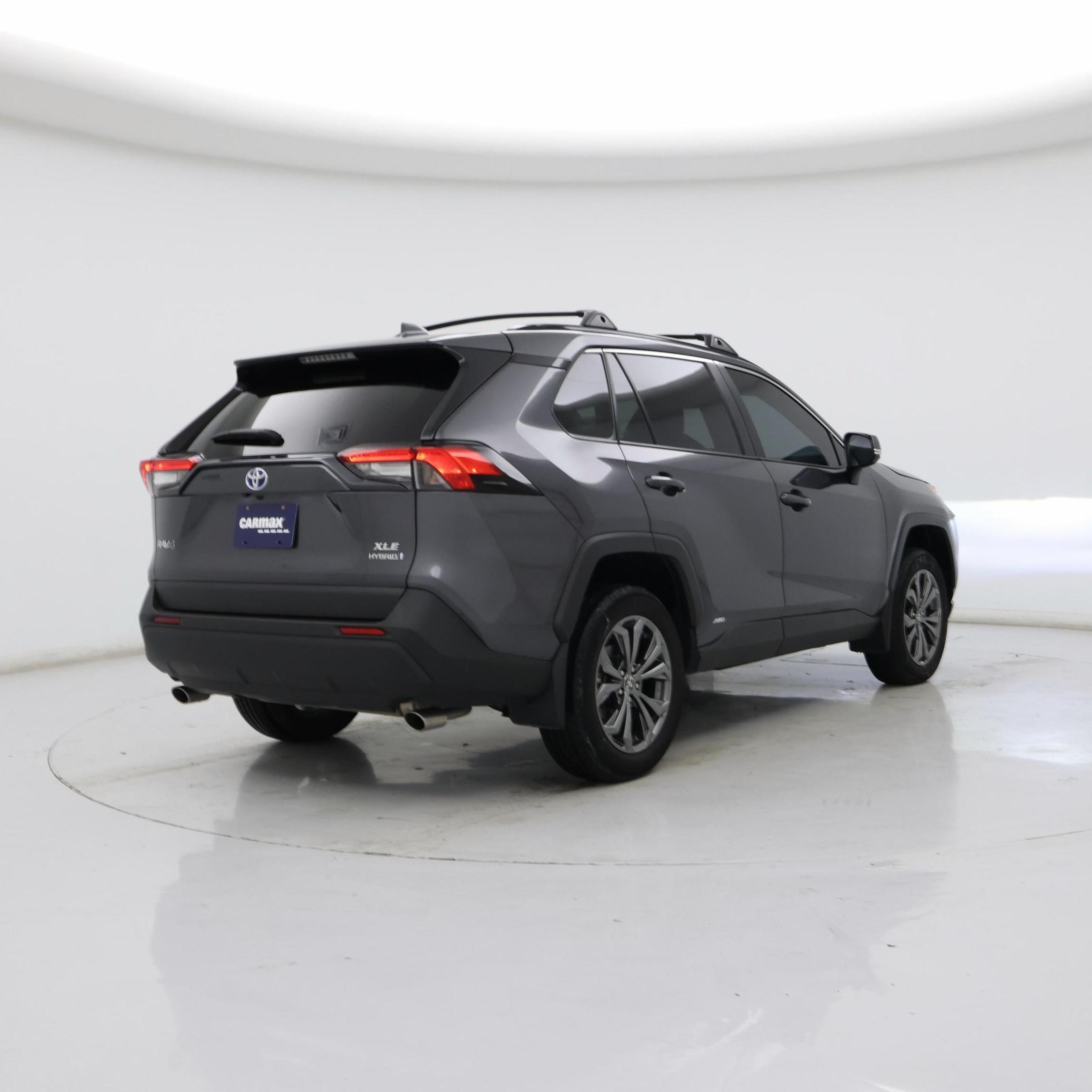 Thumbnail: 2024 Toyota RAV4 - 8