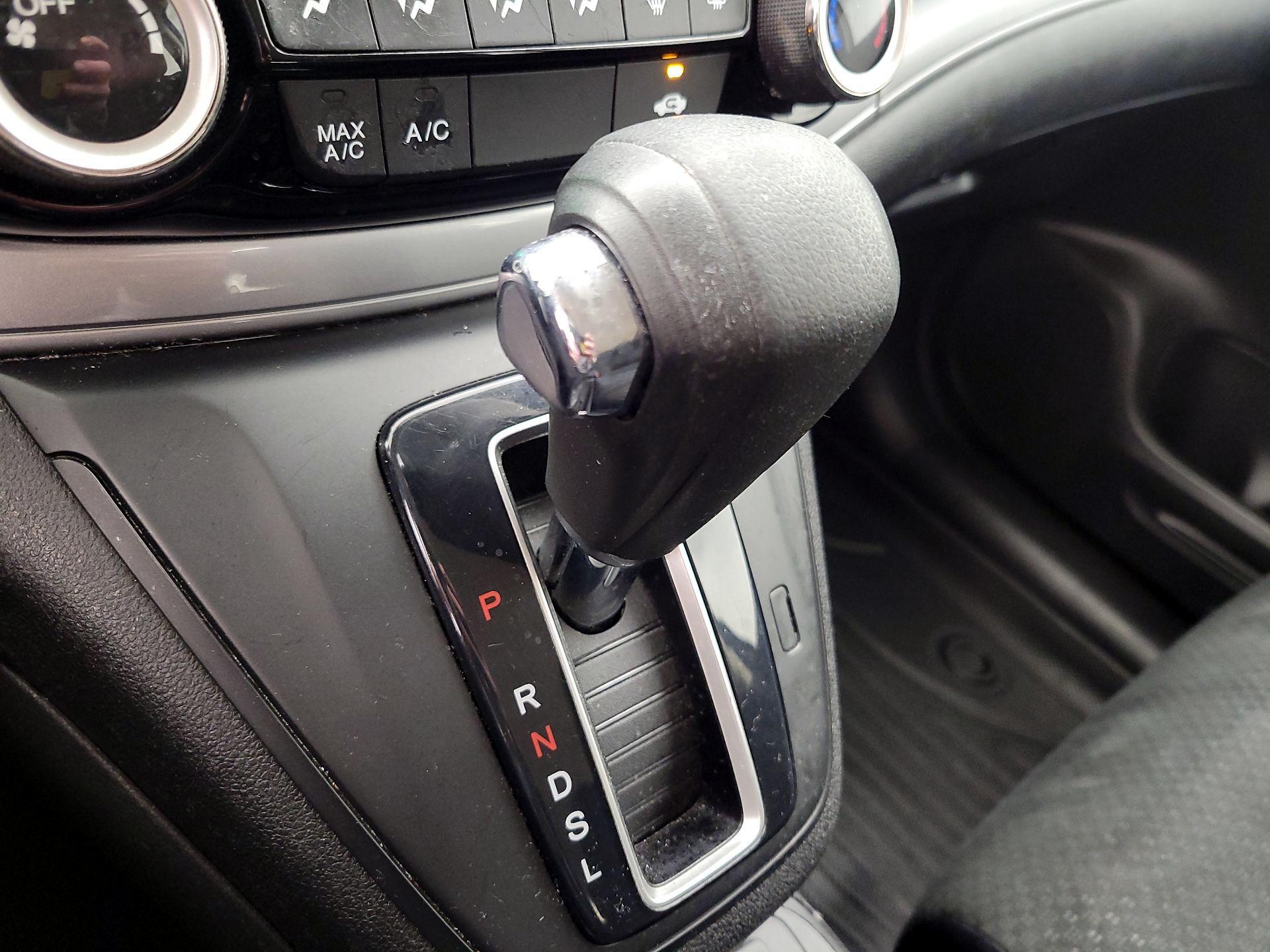 Thumbnail: 2015 Honda CR-V - 17