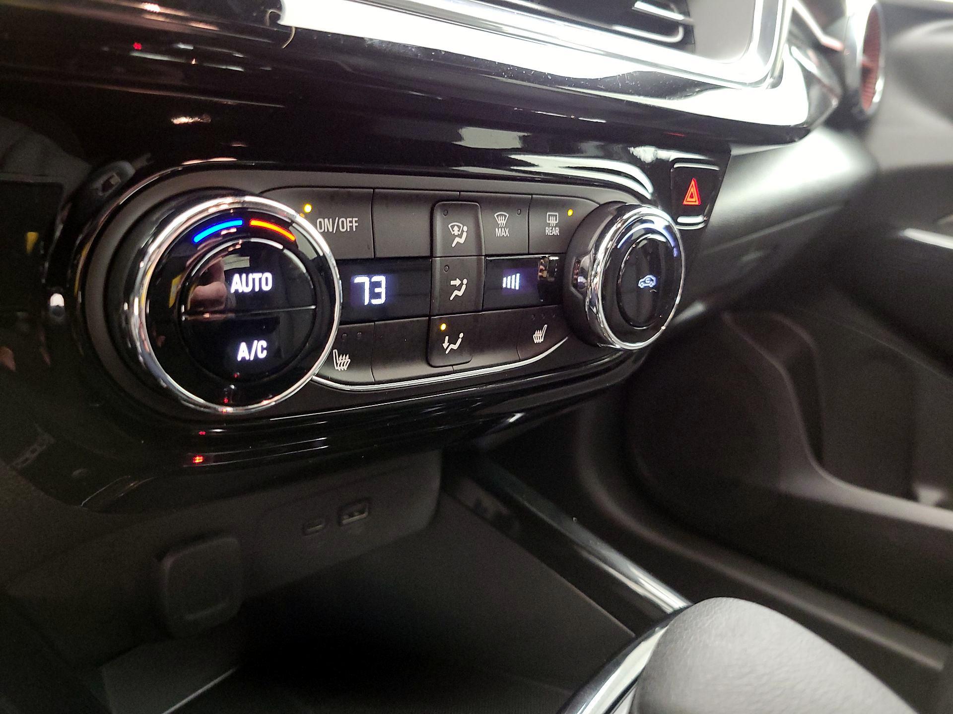 Thumbnail: 2025 Chevrolet Trax - 16