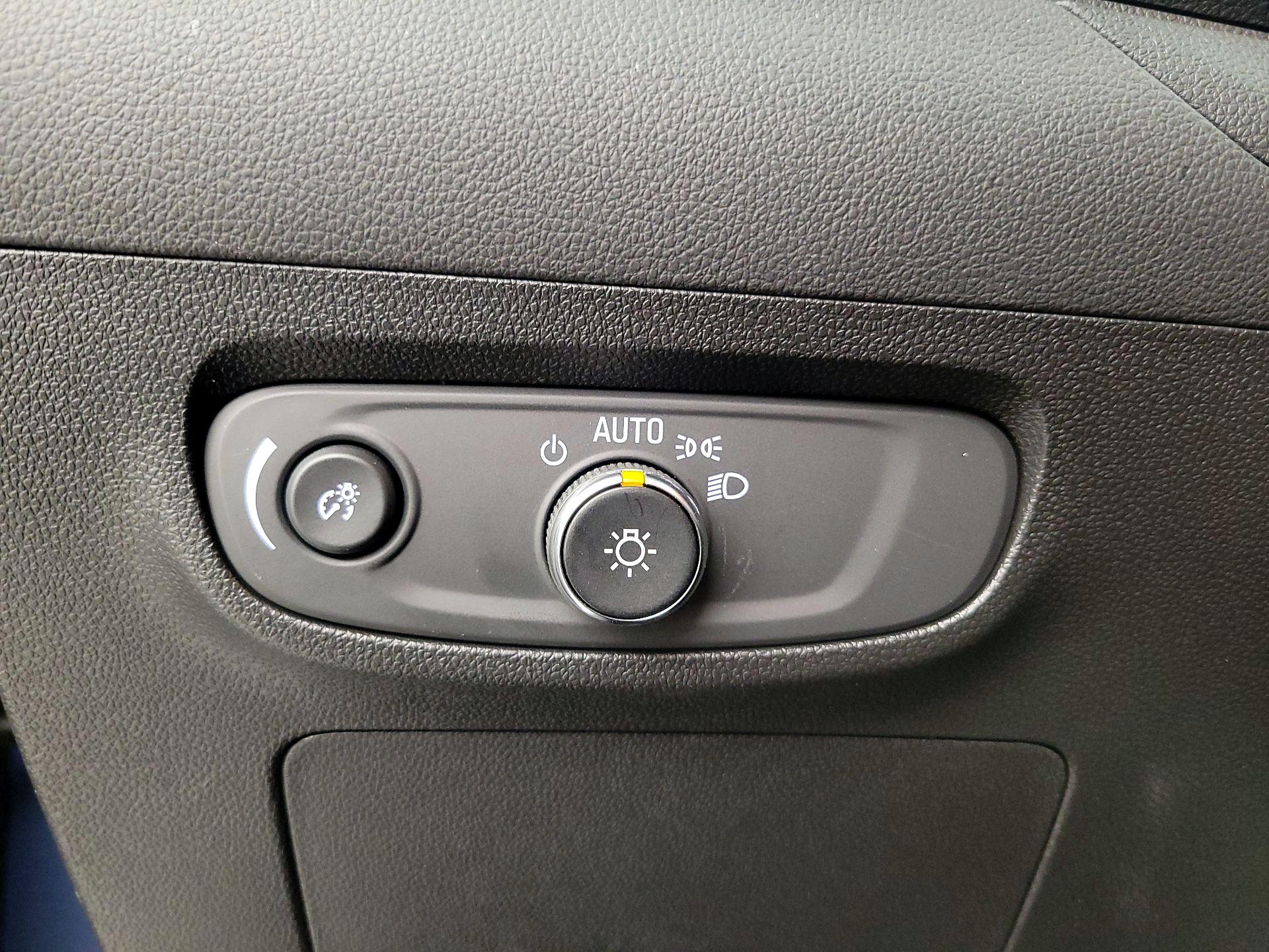 Thumbnail: 2026 Buick Encore GX - 13