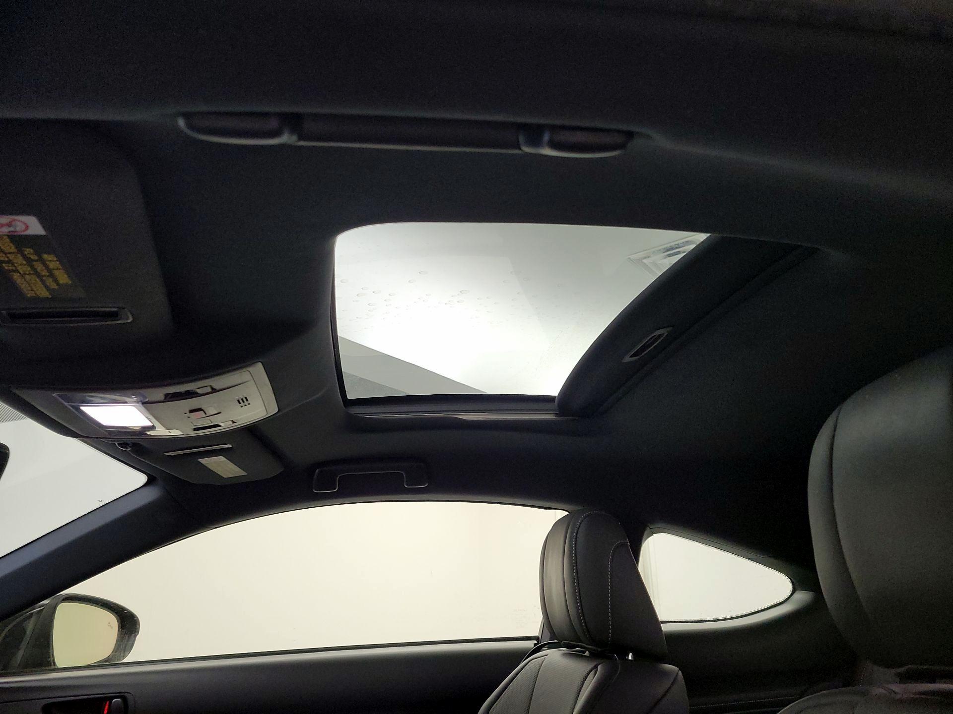 Thumbnail: 2017 Lexus RC - 19