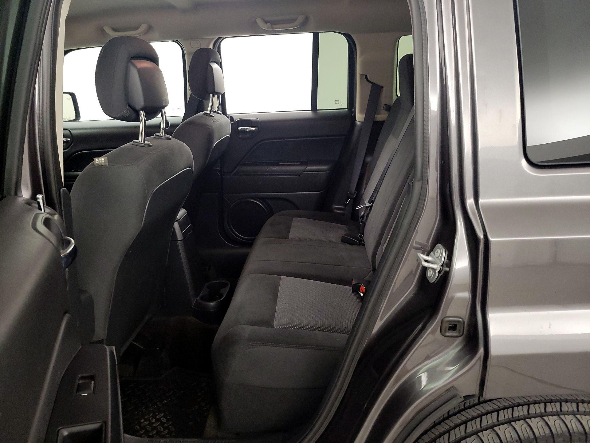 Thumbnail: 2015 Jeep Patriot - 17