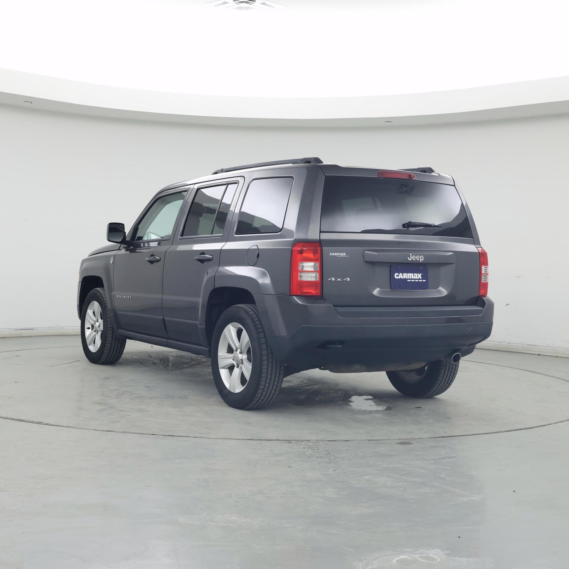 Thumbnail: 2015 Jeep Patriot - 2