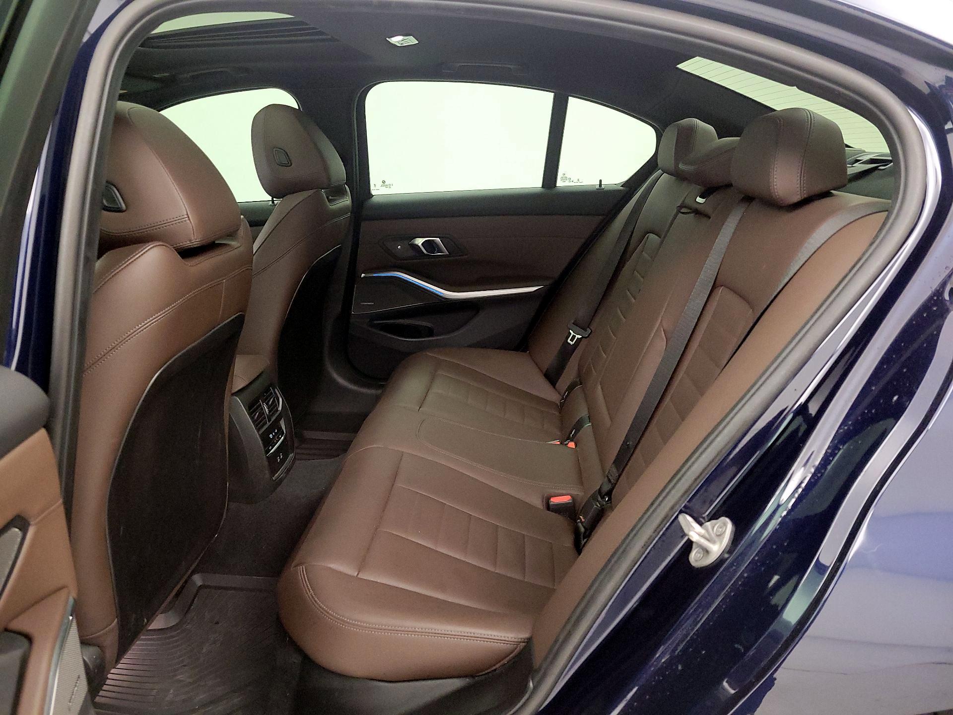 Thumbnail: 2024 BMW 3 Series - 20