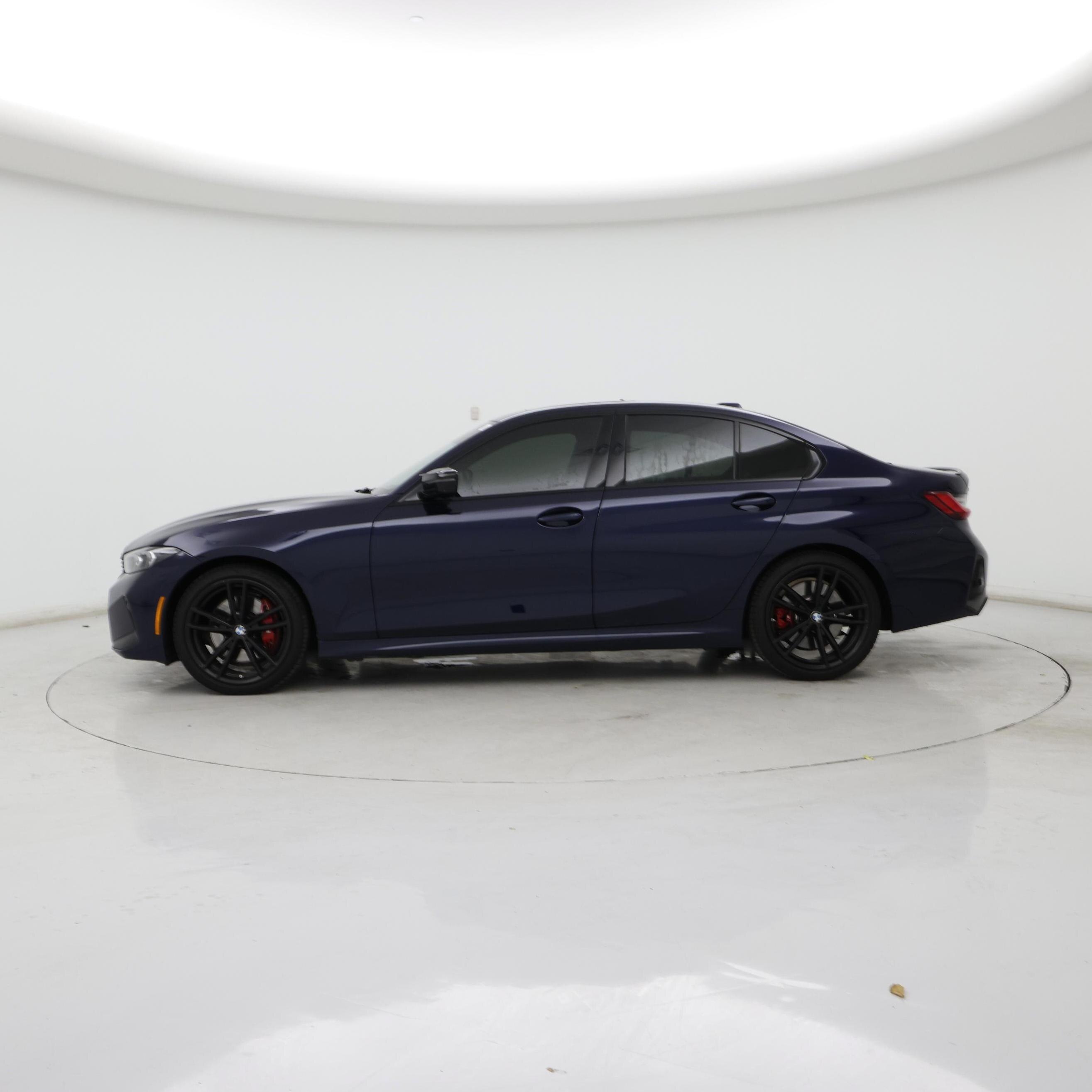 Thumbnail: 2024 BMW 3 Series - 3