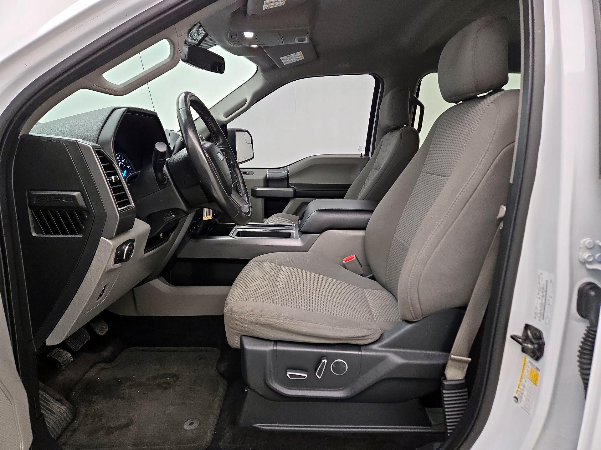 Thumbnail: 2017 Ford F-150 - 11