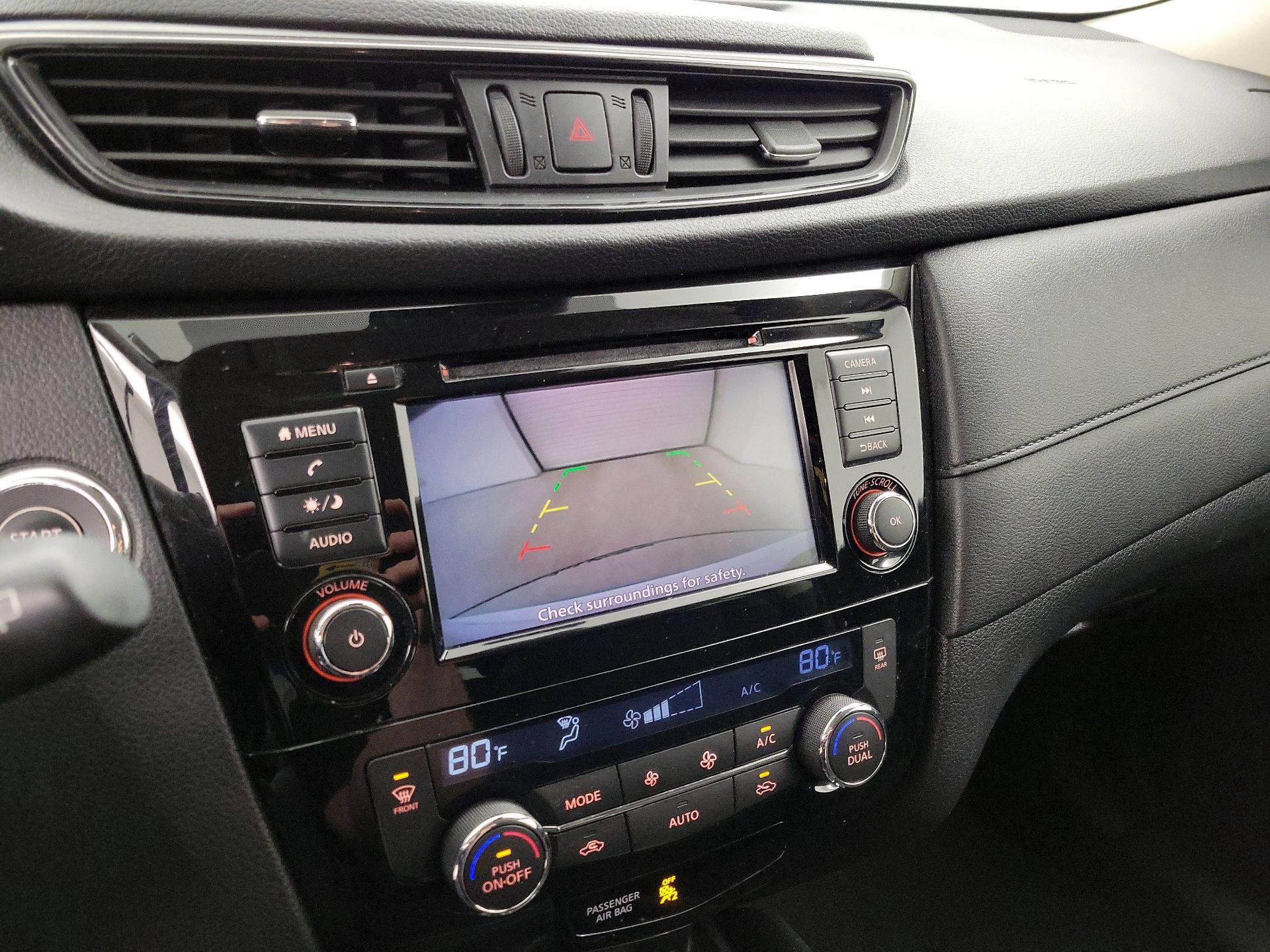 Thumbnail: 2020 Nissan Rogue - 14