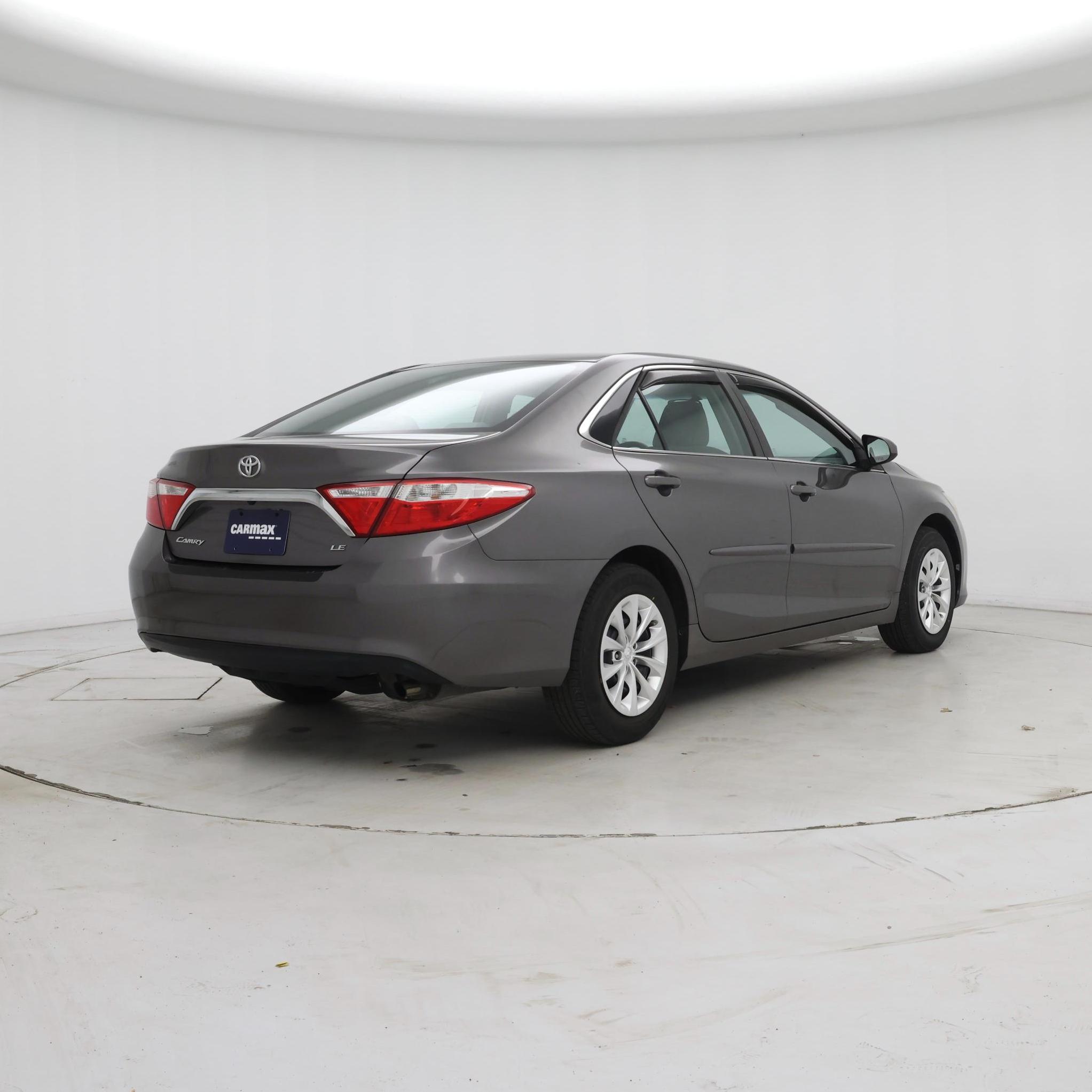 Thumbnail: 2016 Toyota Camry - 8