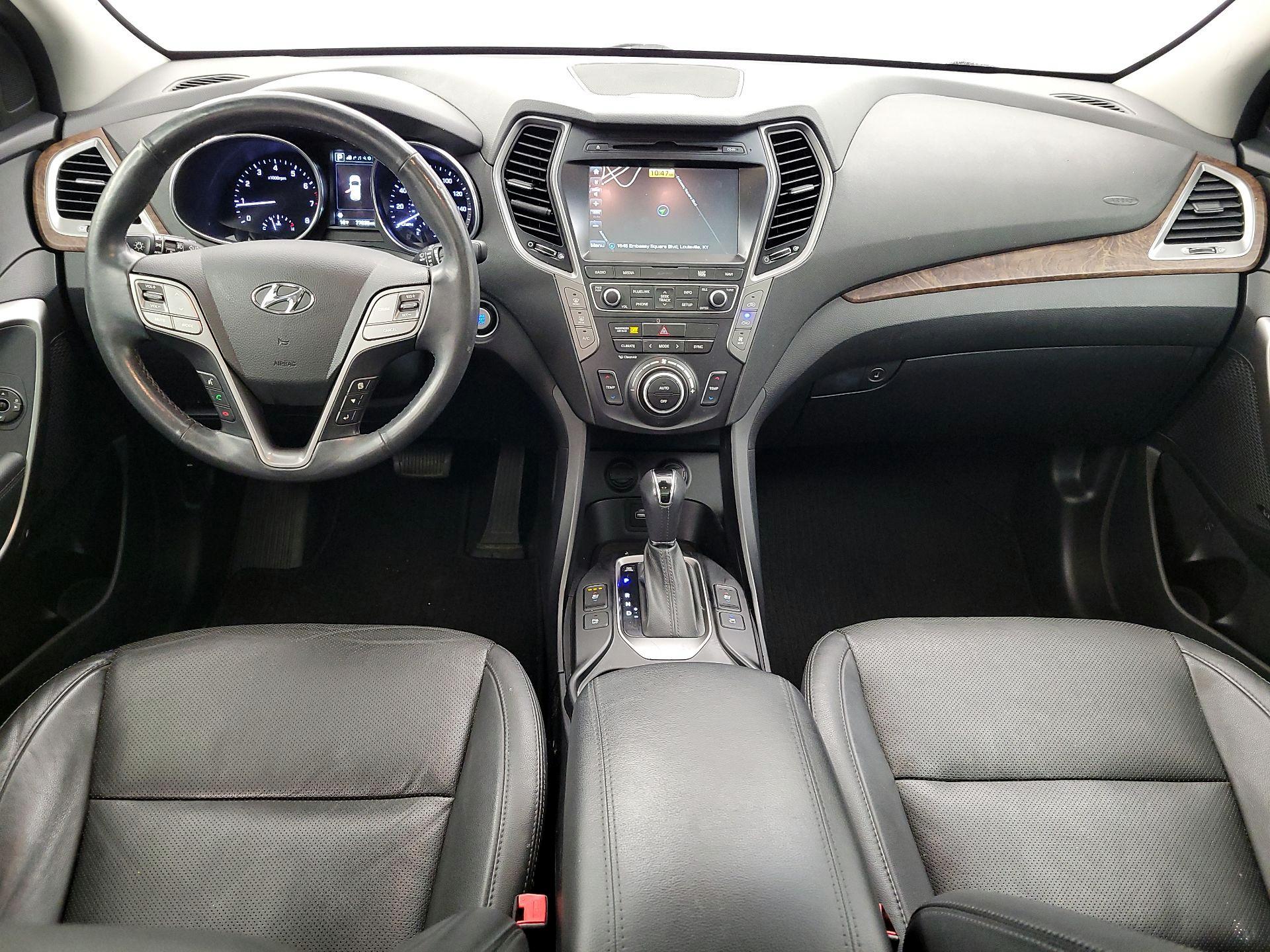 Thumbnail: 2017 Hyundai Santa Fe - 9