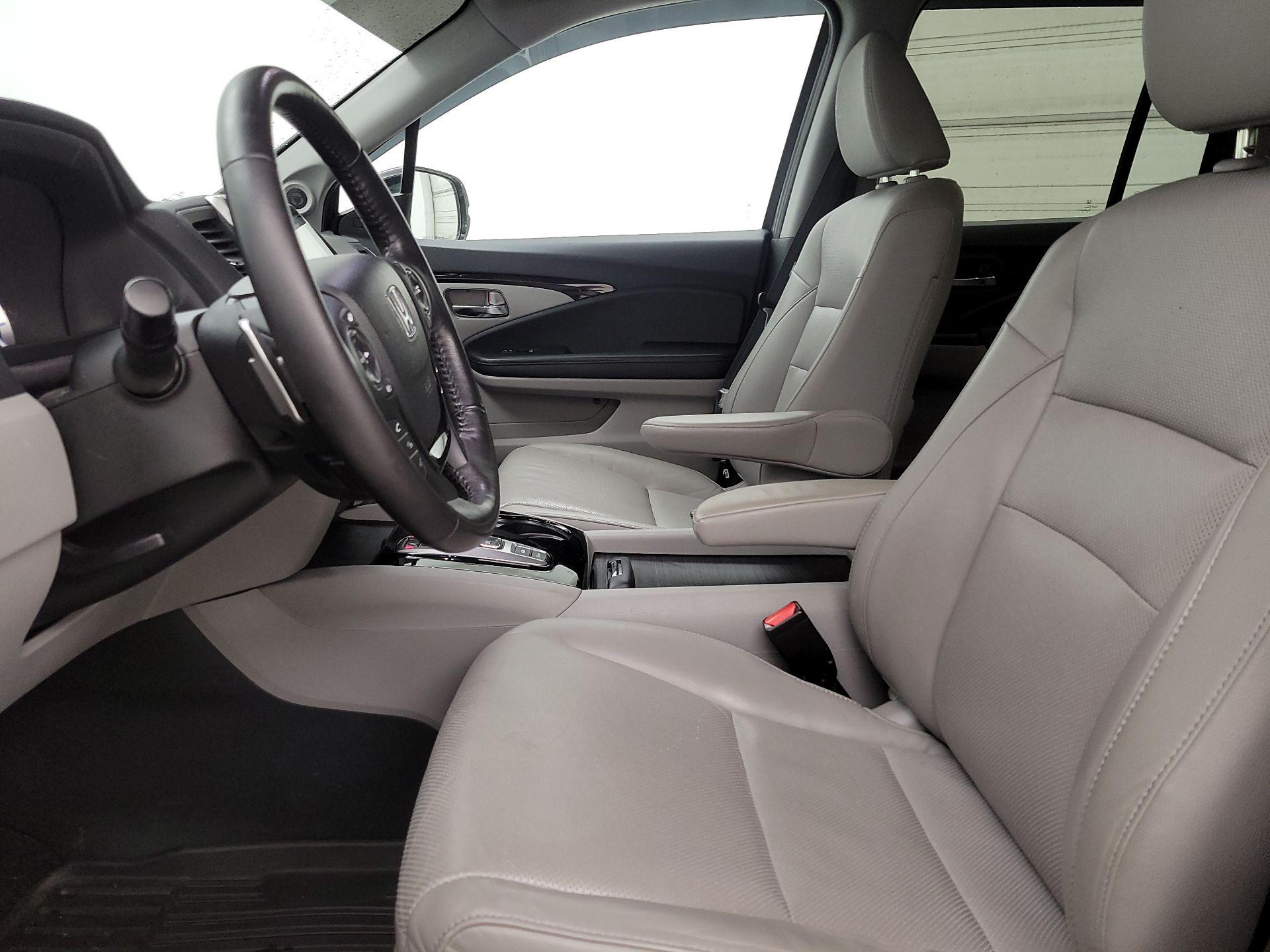 Thumbnail: 2020 Honda Ridgeline - 11