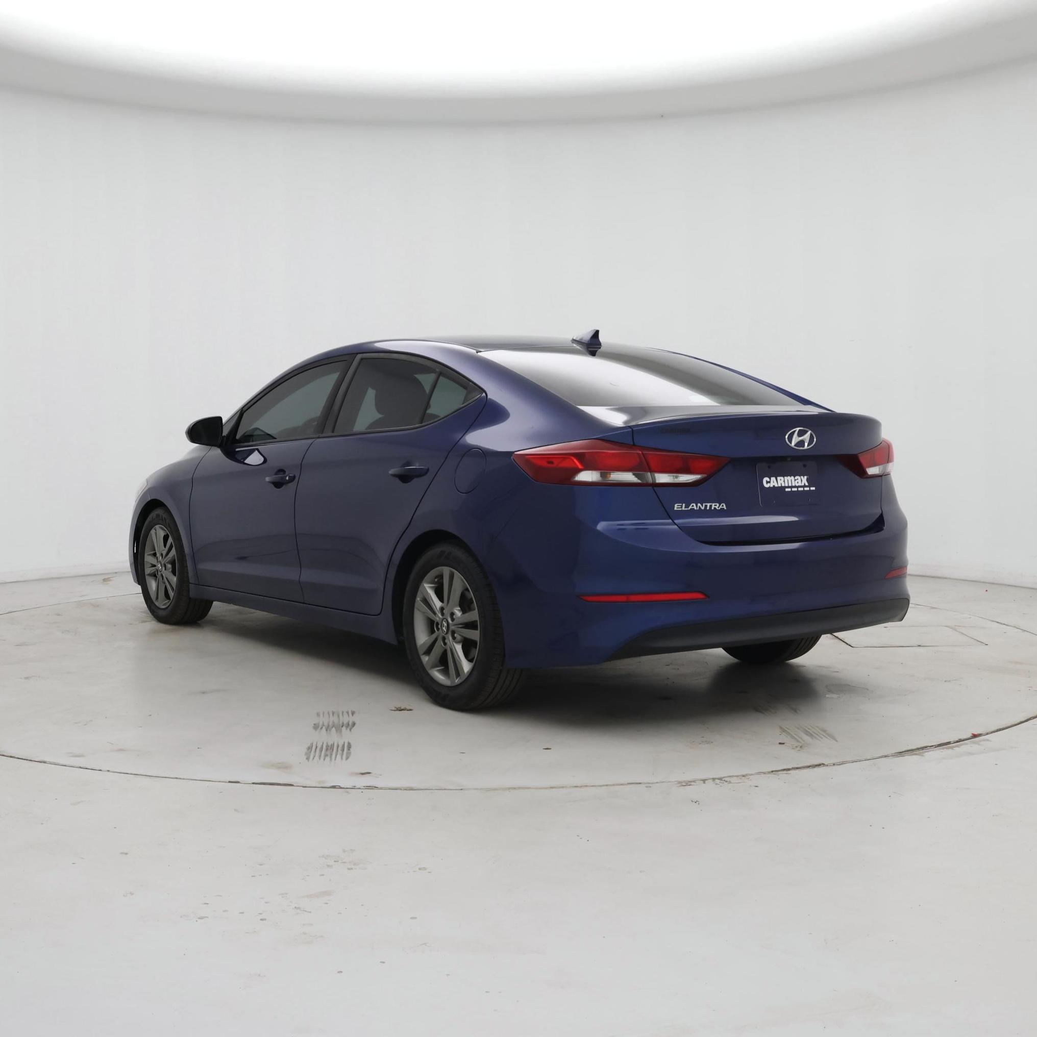 Thumbnail: 2018 Hyundai Elantra - 2