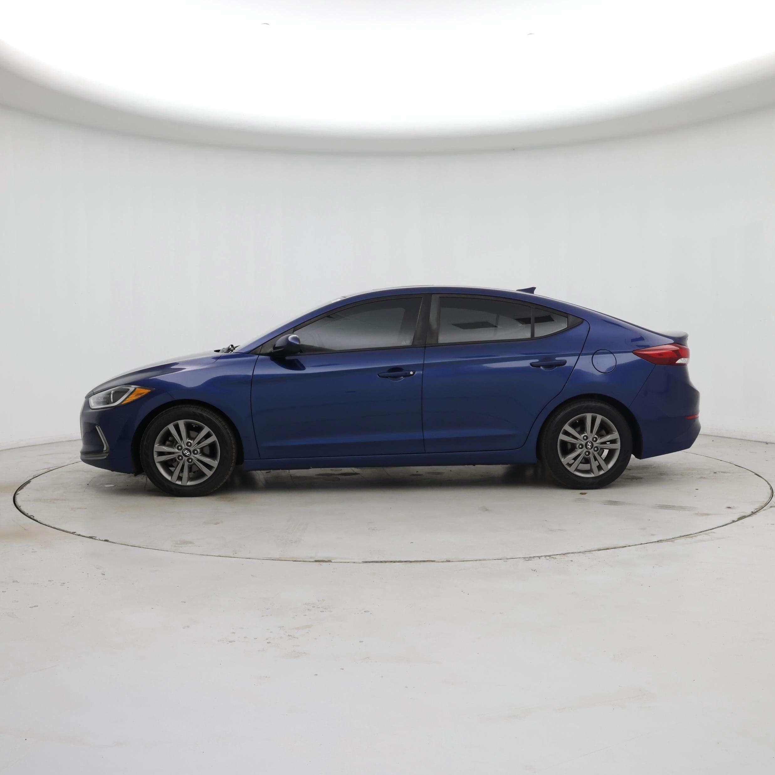 Thumbnail: 2018 Hyundai Elantra - 3