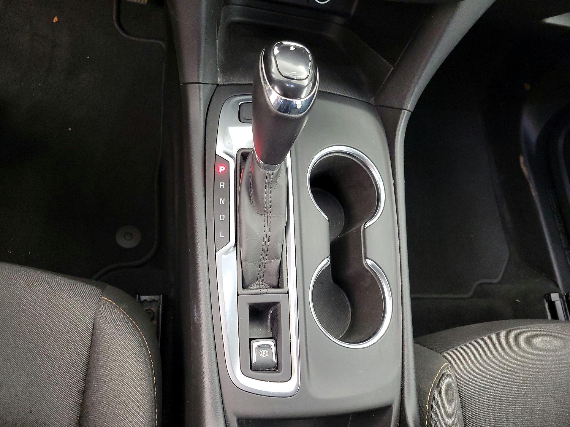 Thumbnail: 2018 Chevrolet Equinox - 17