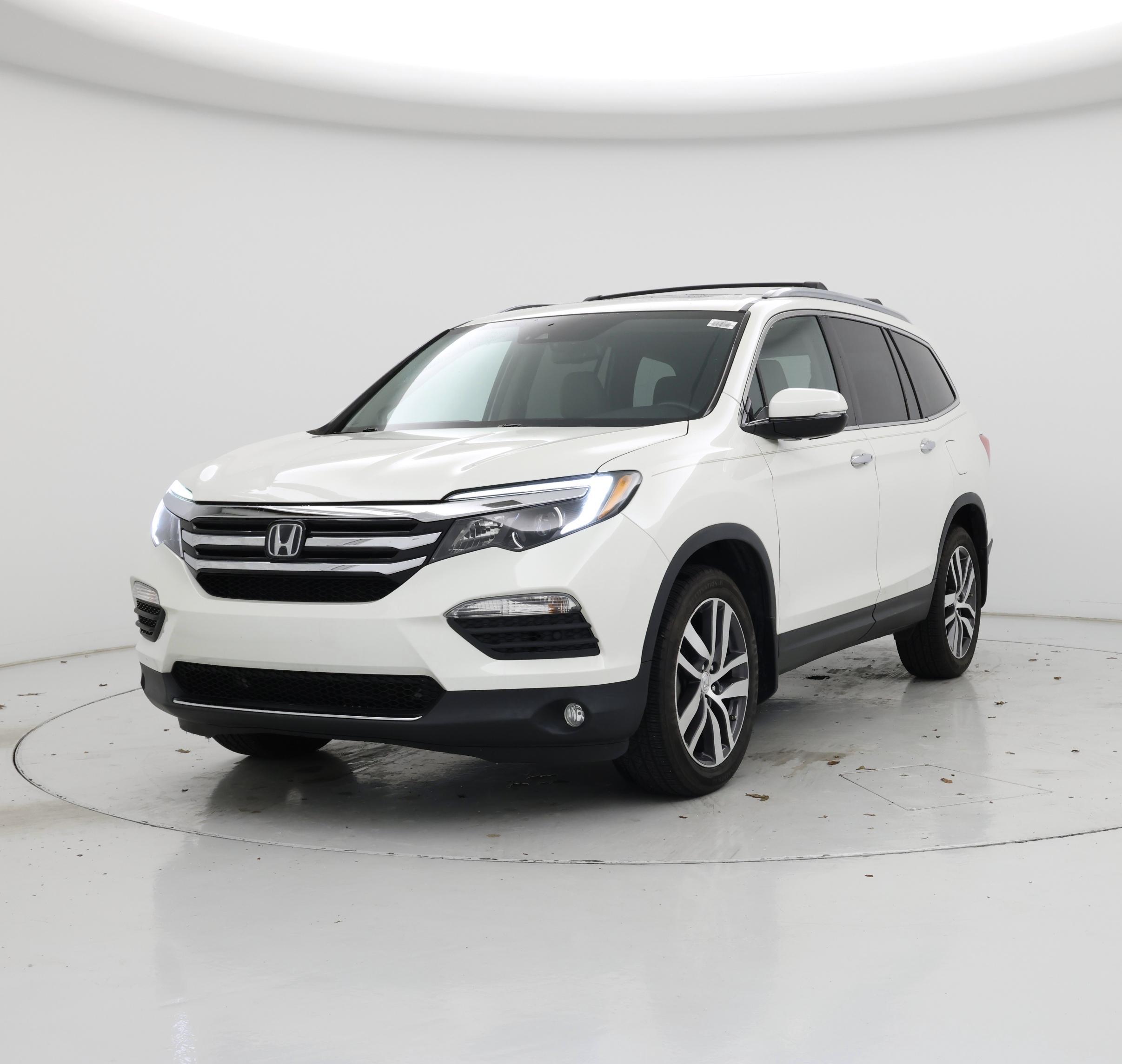 Thumbnail: 2018 Honda Pilot - 4