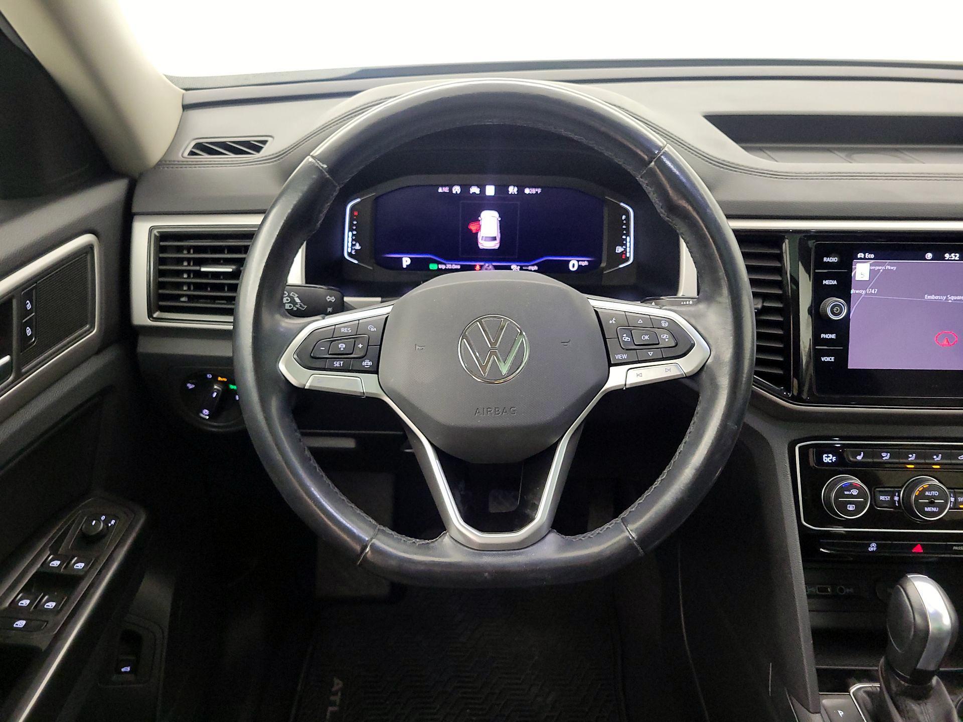 Thumbnail: 2021 Volkswagen Atlas - 10