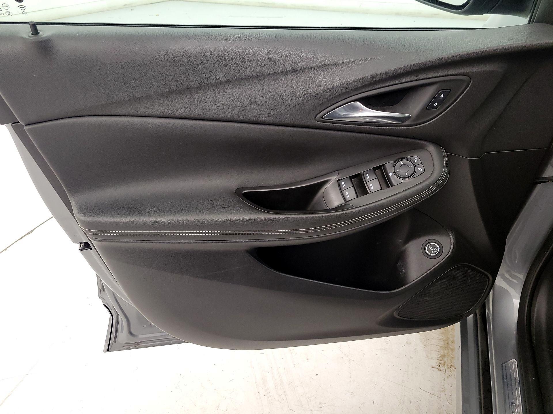 Thumbnail: 2023 Buick Encore GX - 12