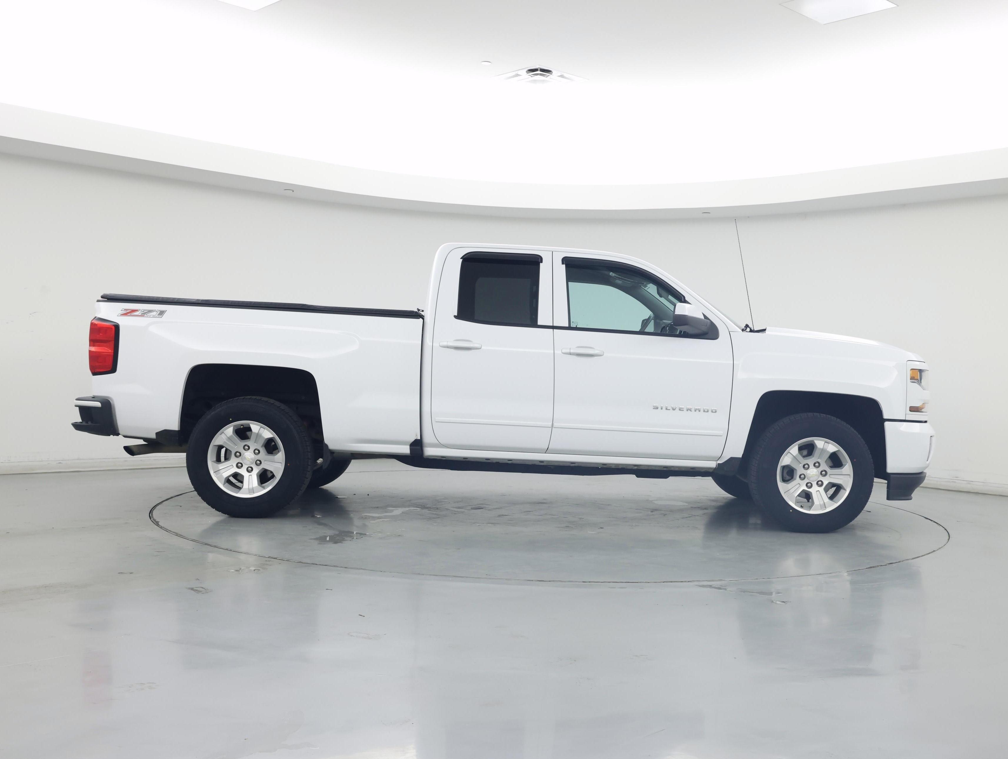 Thumbnail: 2016 Chevrolet Silverado 1500 - 7
