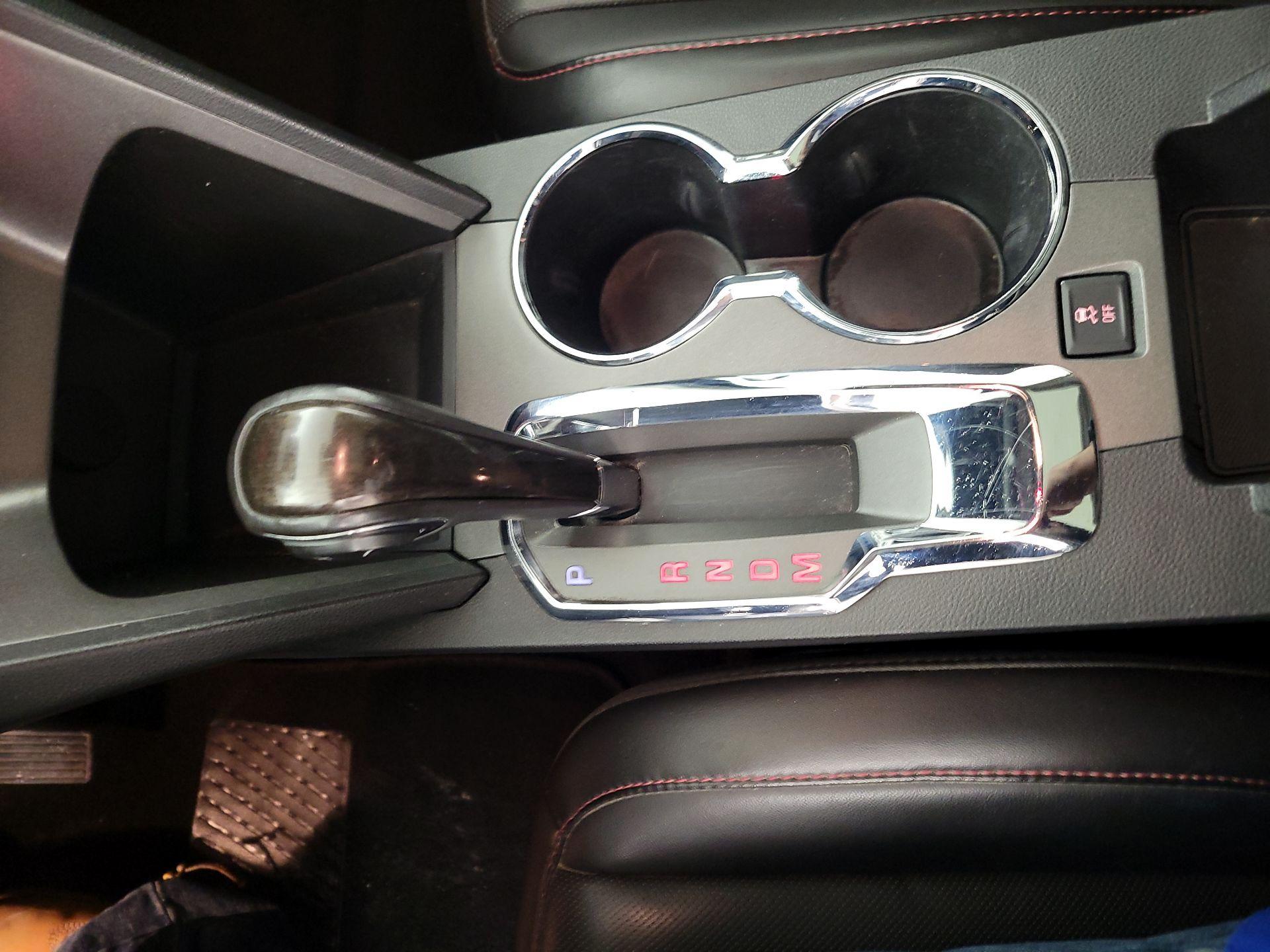 Thumbnail: 2015 GMC Terrain - 15