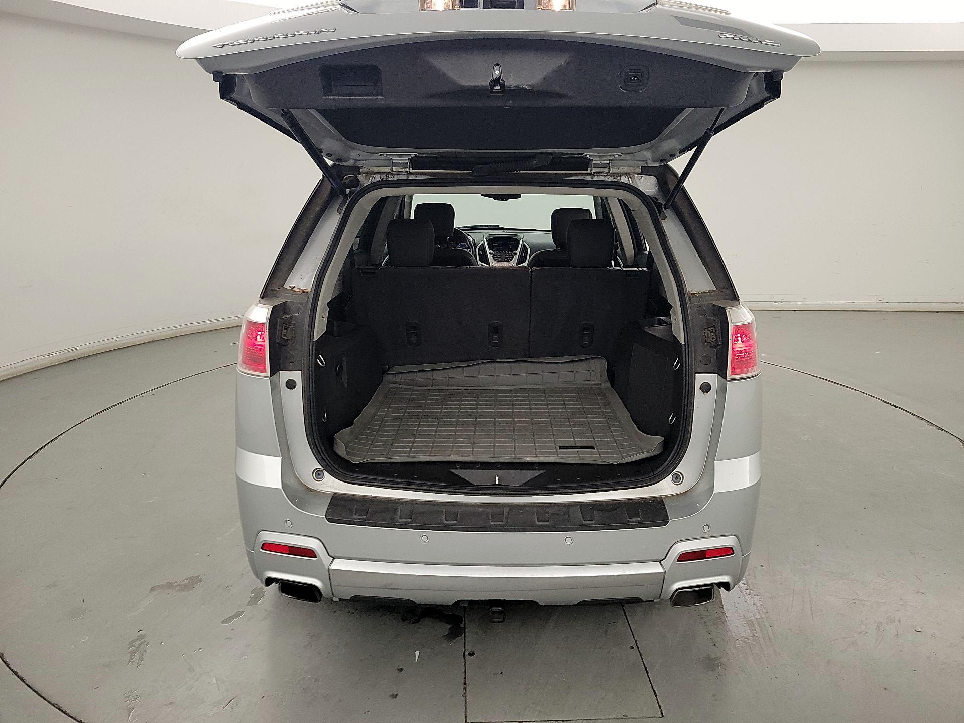 Thumbnail: 2015 GMC Terrain - 18