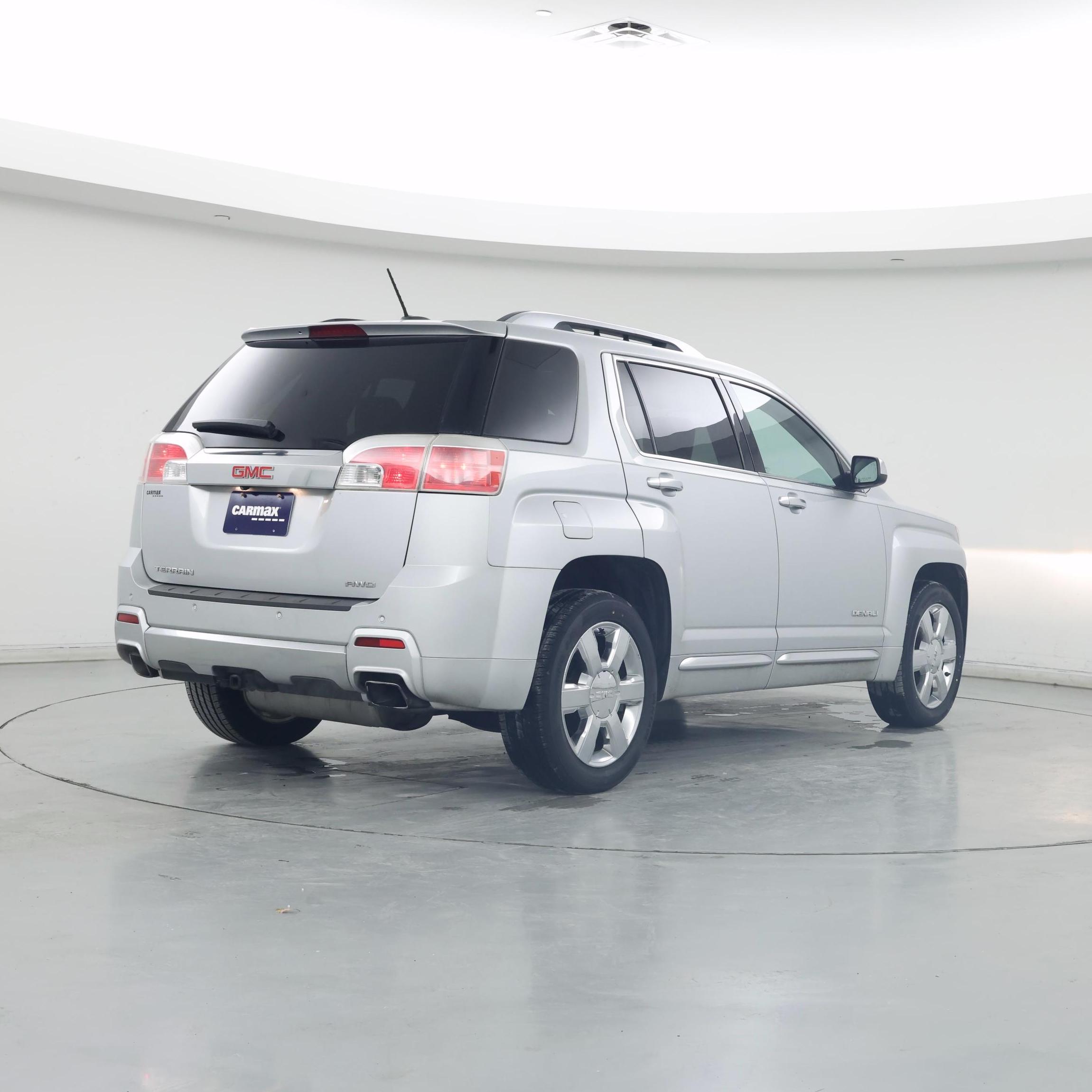 Thumbnail: 2015 GMC Terrain - 8