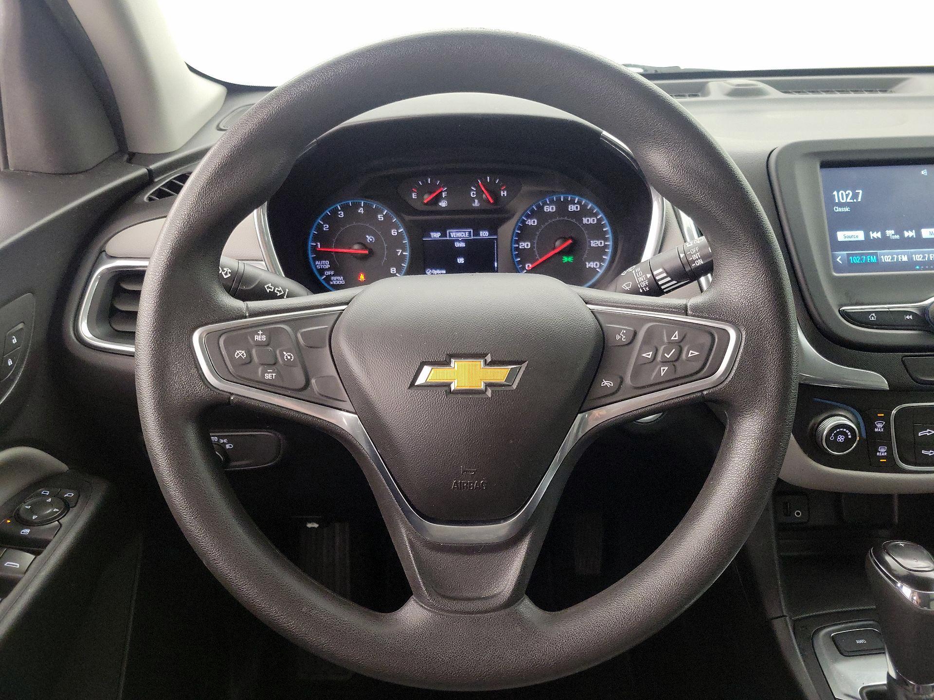 Thumbnail: 2018 Chevrolet Equinox - 10