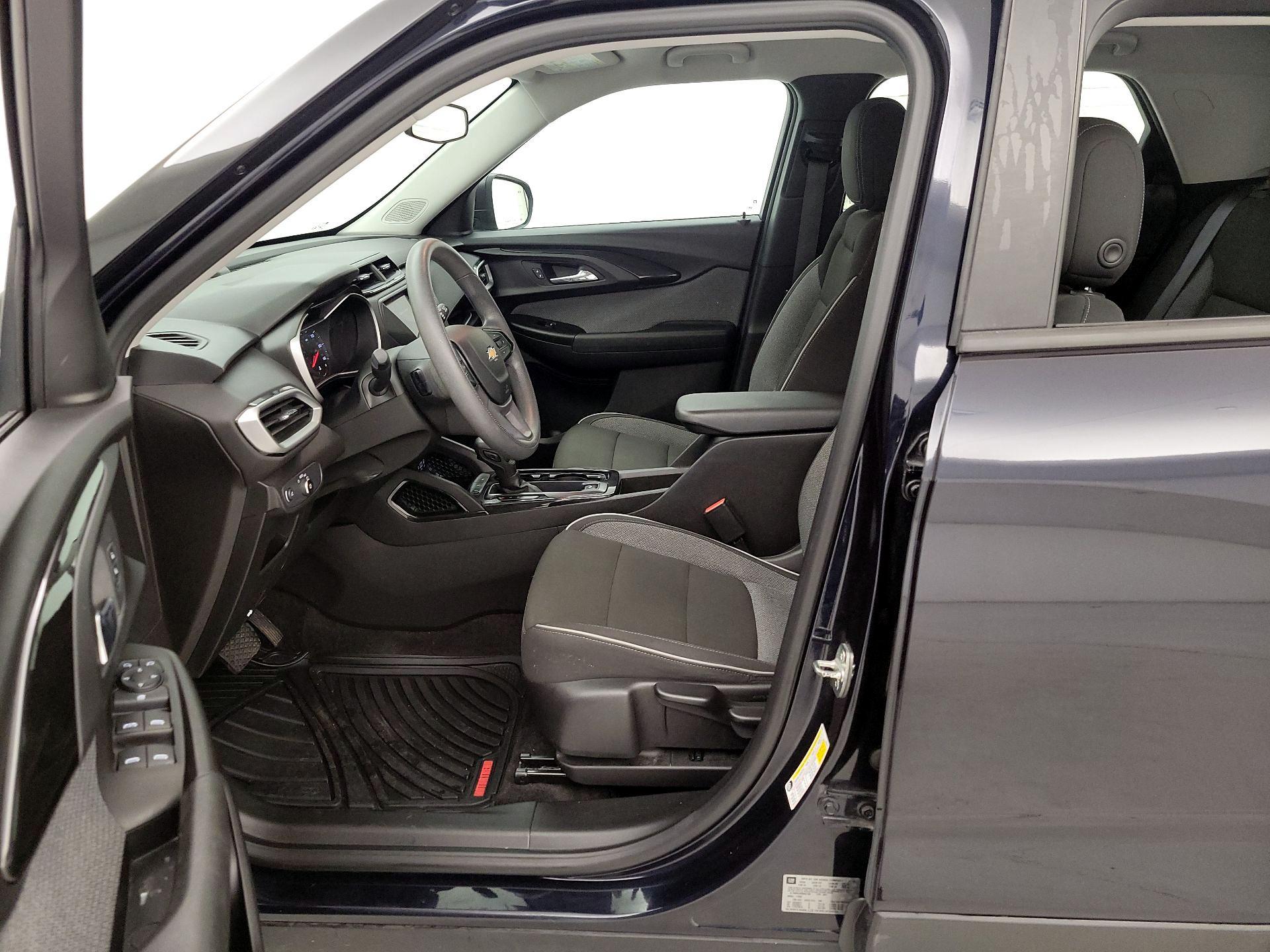 Thumbnail: 2021 Chevrolet TrailBlazer - 11