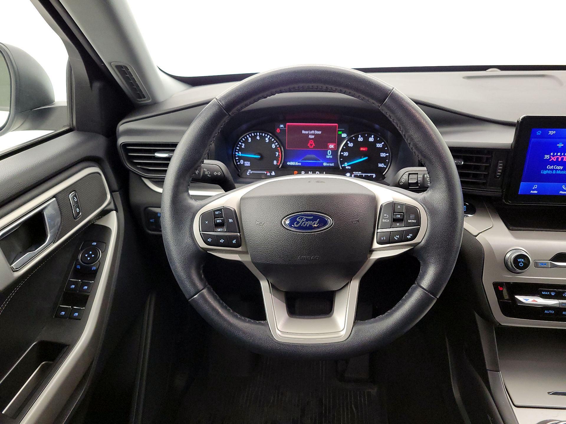 Thumbnail: 2022 Ford Explorer - 10