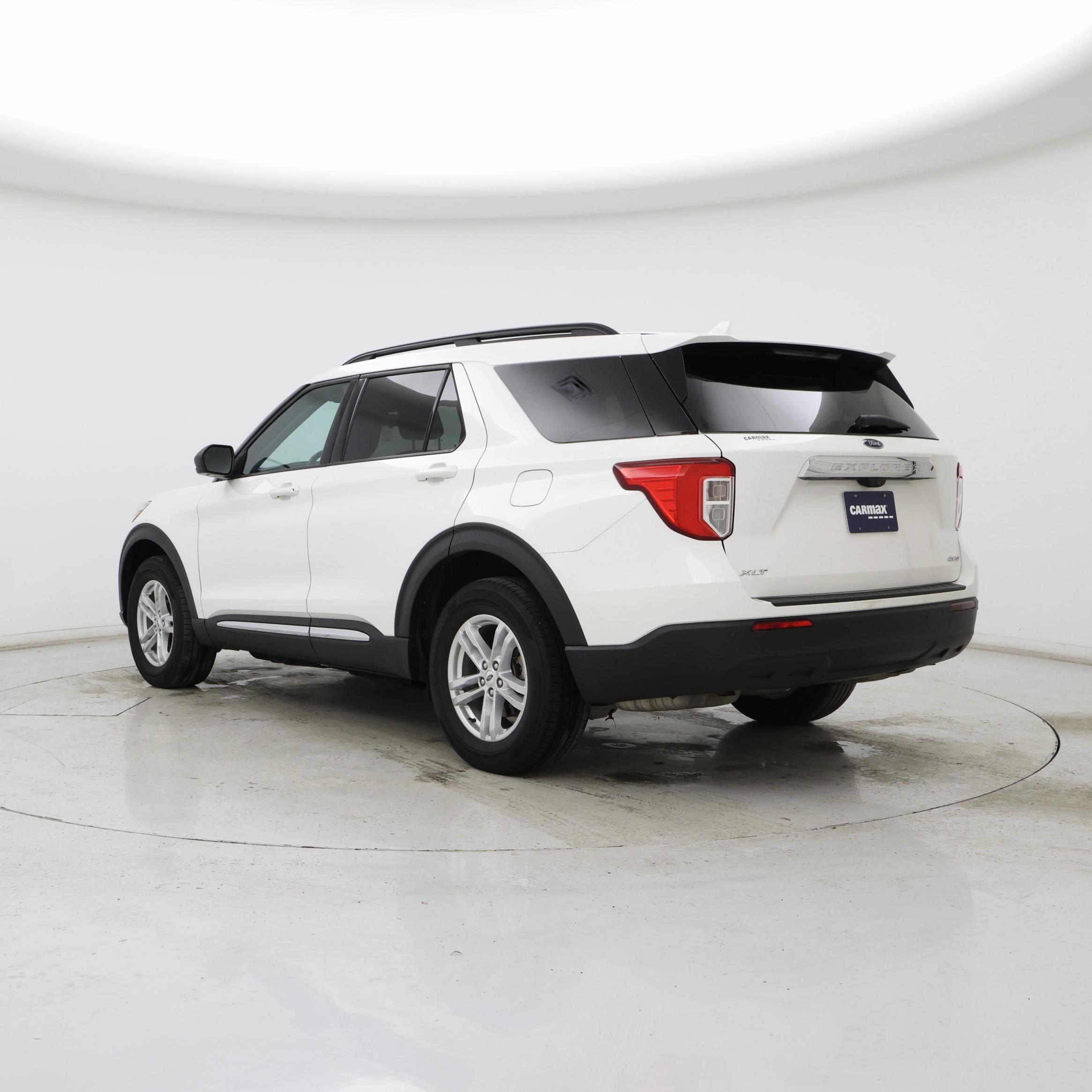 Thumbnail: 2022 Ford Explorer - 2