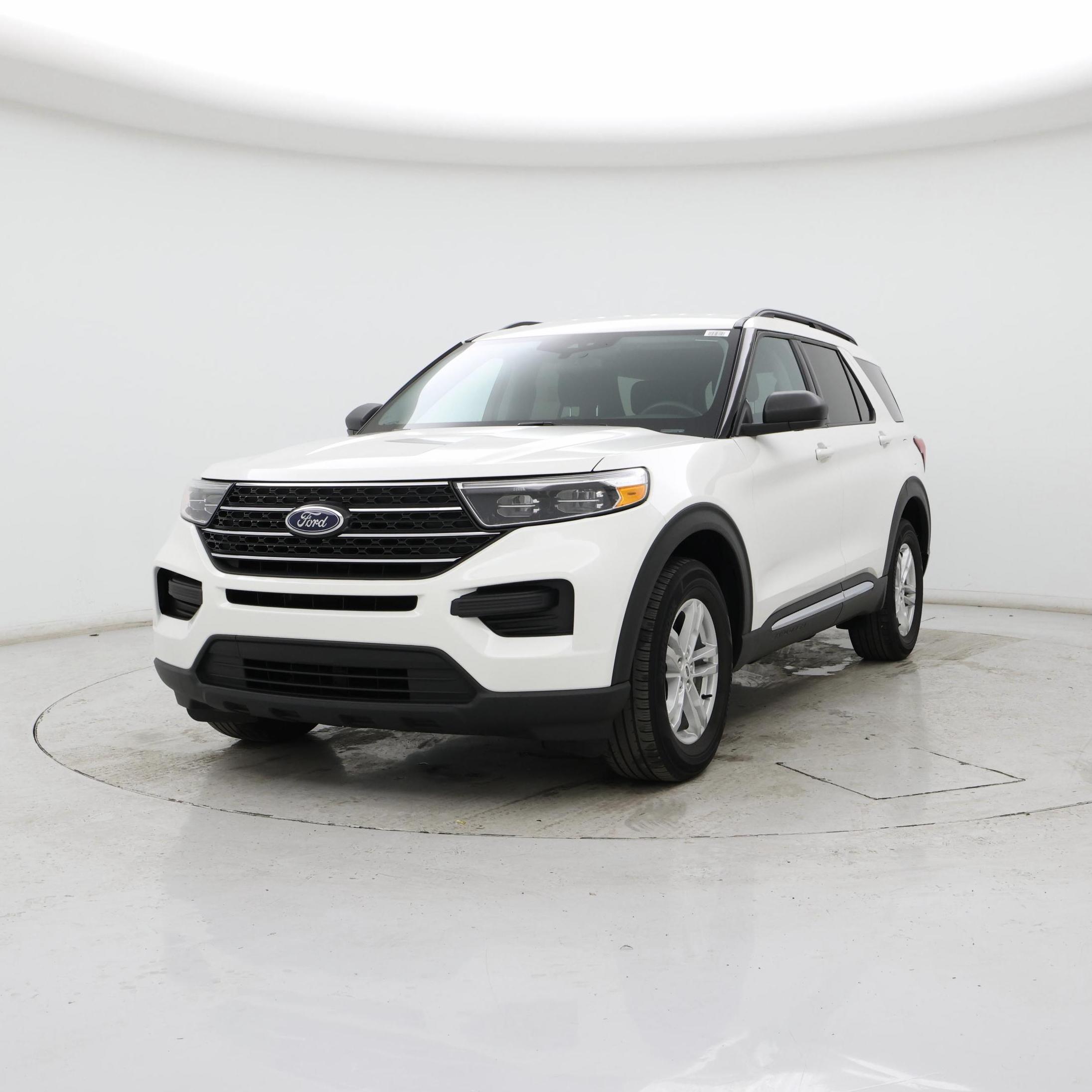 Thumbnail: 2022 Ford Explorer - 4