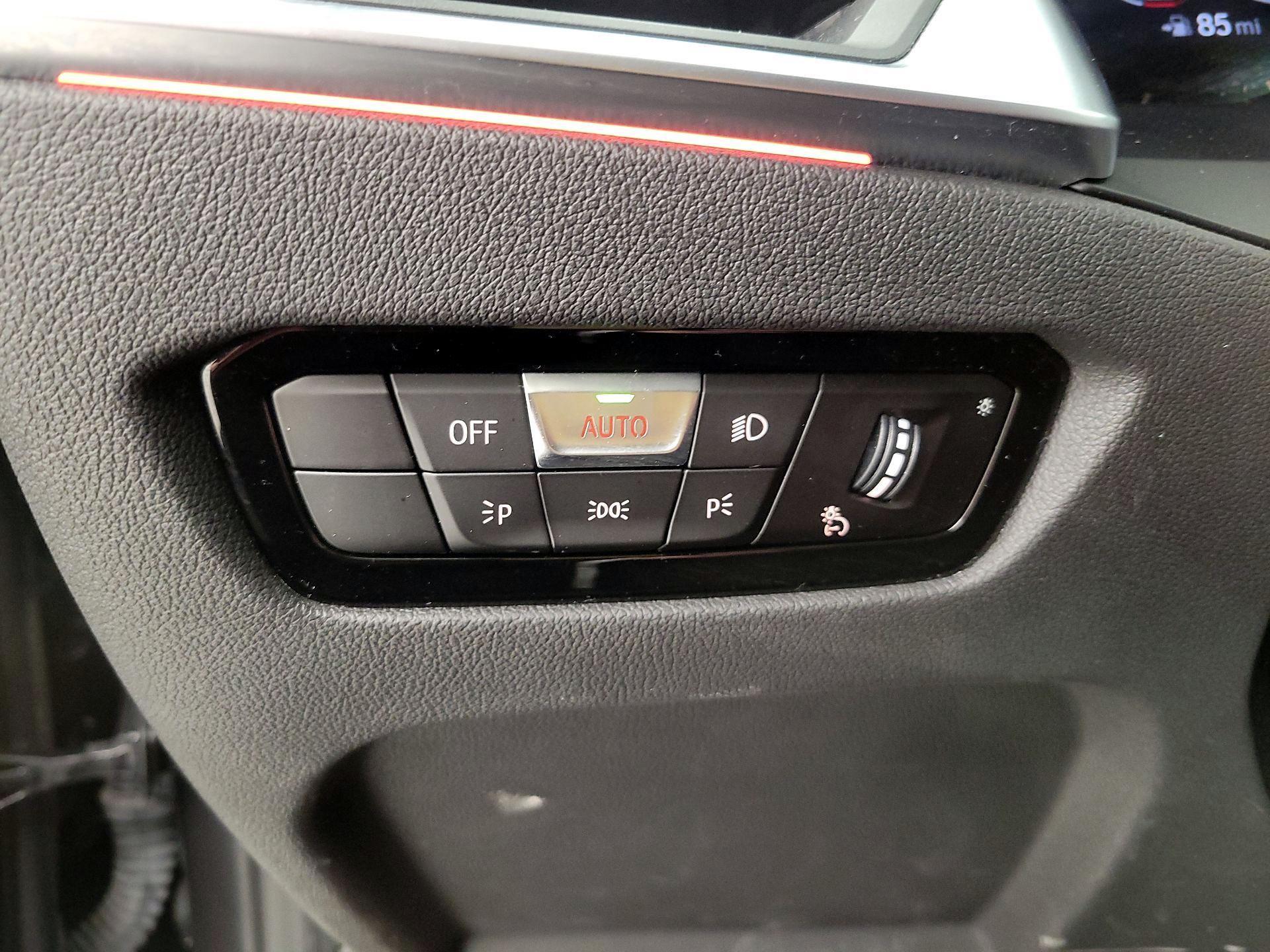 Thumbnail: 2022 BMW 3 Series - 13