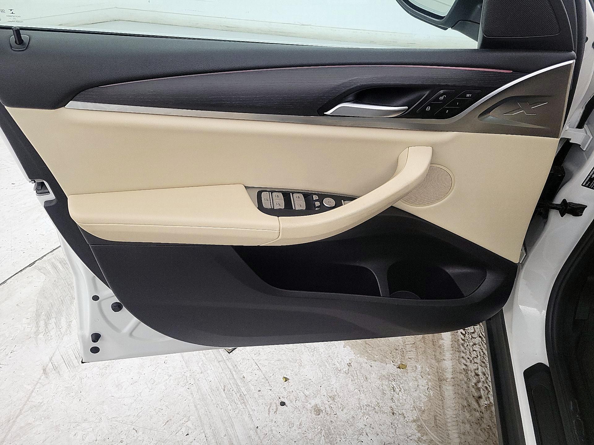 Thumbnail: 2022 BMW X3 - 12