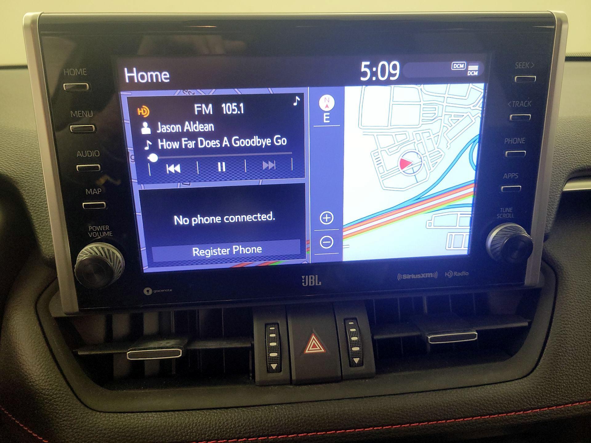 Thumbnail: 2021 Toyota RAV4 - 16