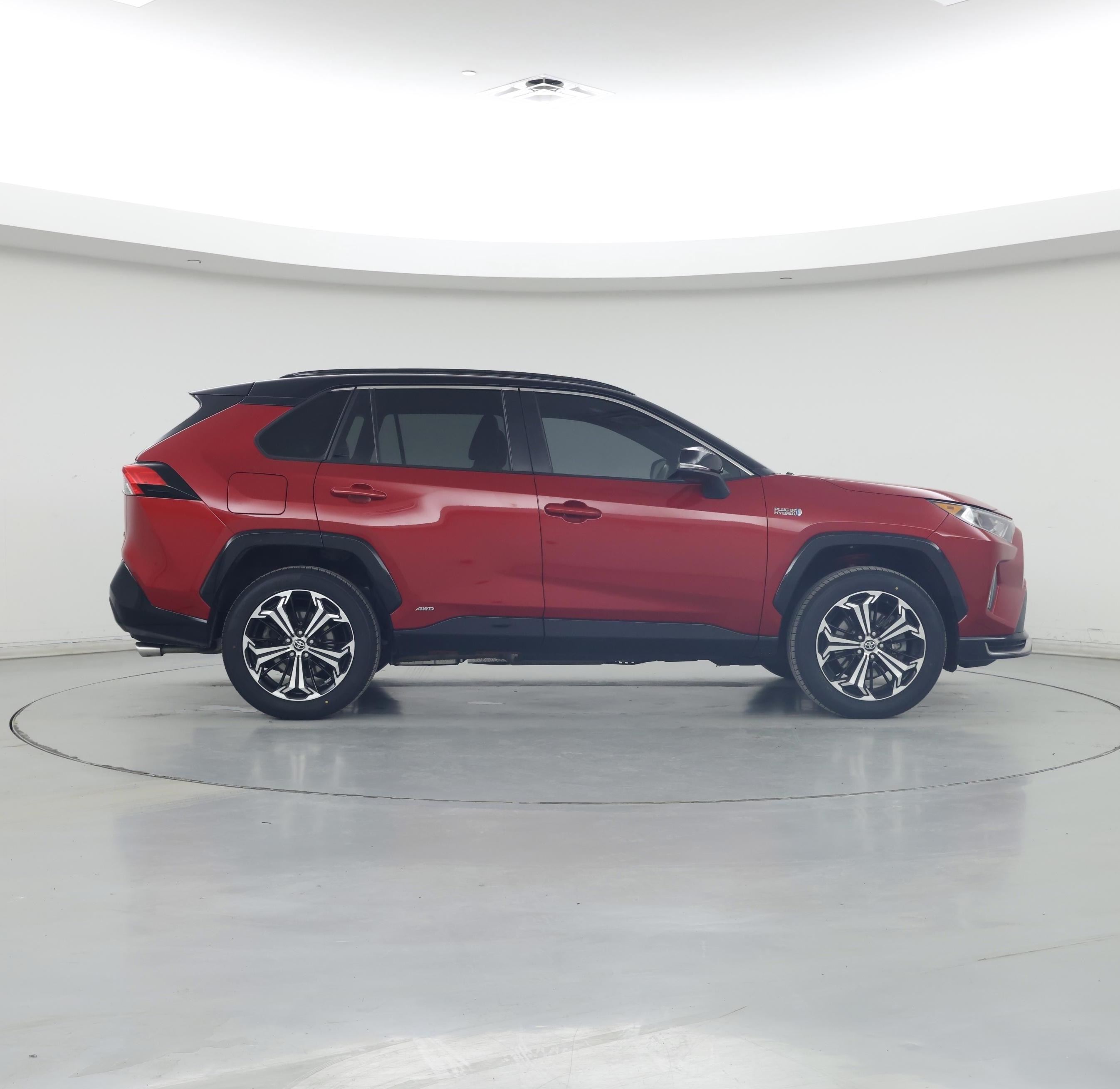 Thumbnail: 2021 Toyota RAV4 - 7