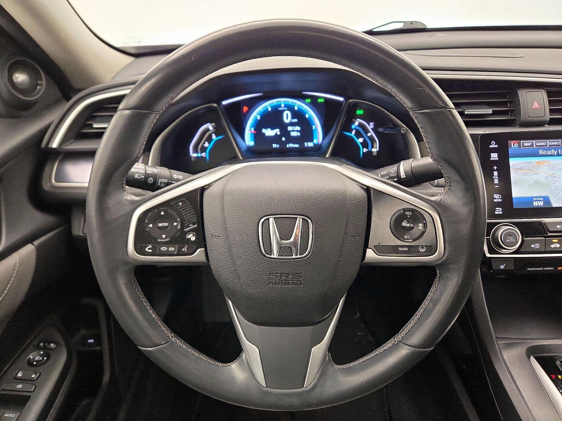 Thumbnail: 2016 Honda Civic - 10