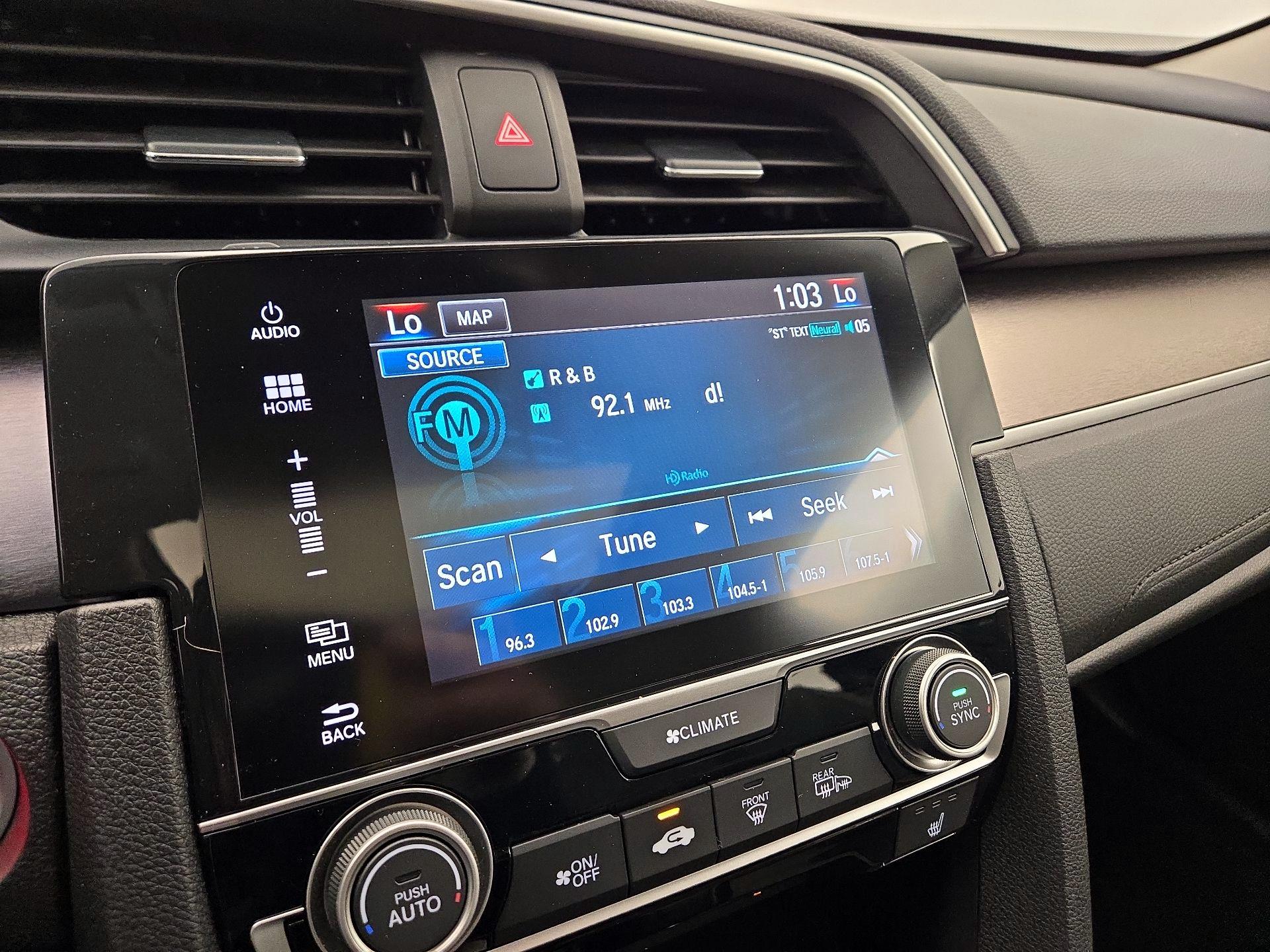 Thumbnail: 2016 Honda Civic - 16