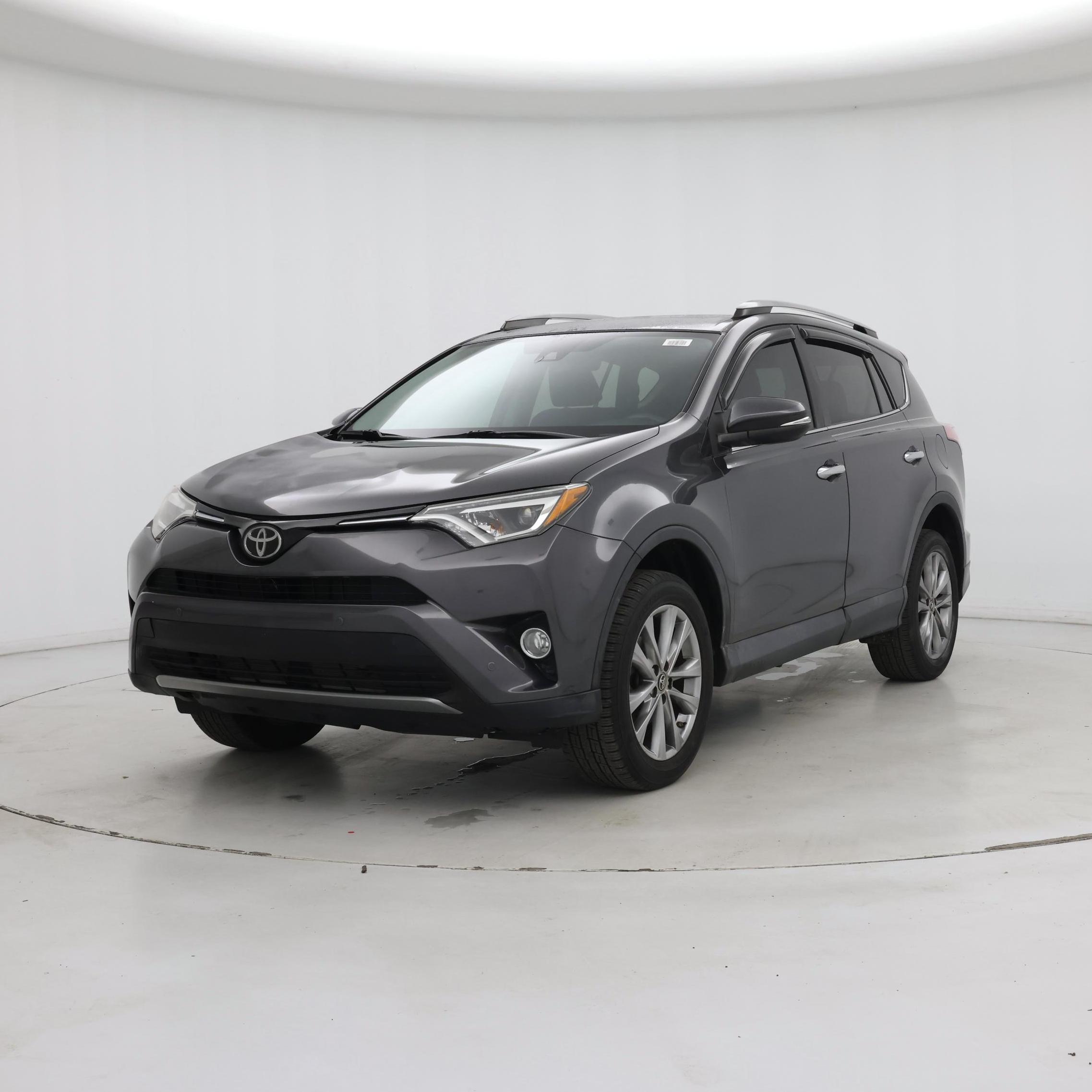Thumbnail: 2017 Toyota RAV4 - 4