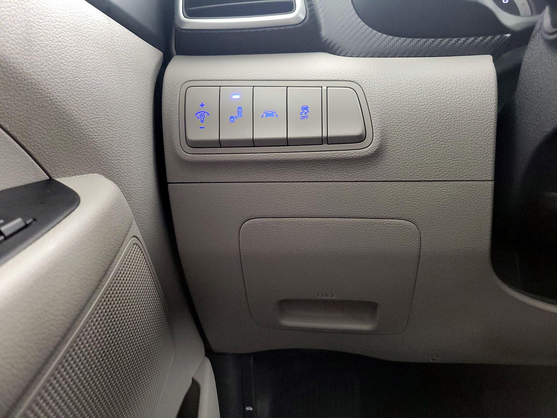 Thumbnail: 2021 Hyundai Tucson - 13