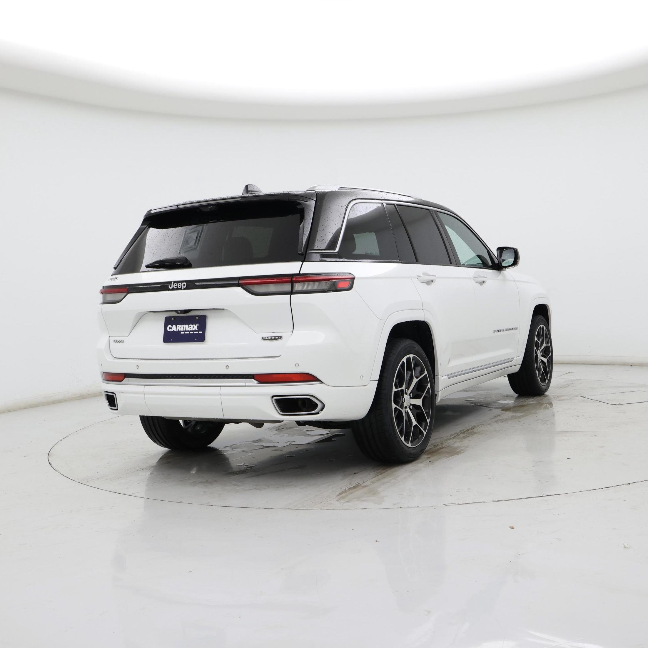 Thumbnail: 2022 Jeep Grand Cherokee - 8