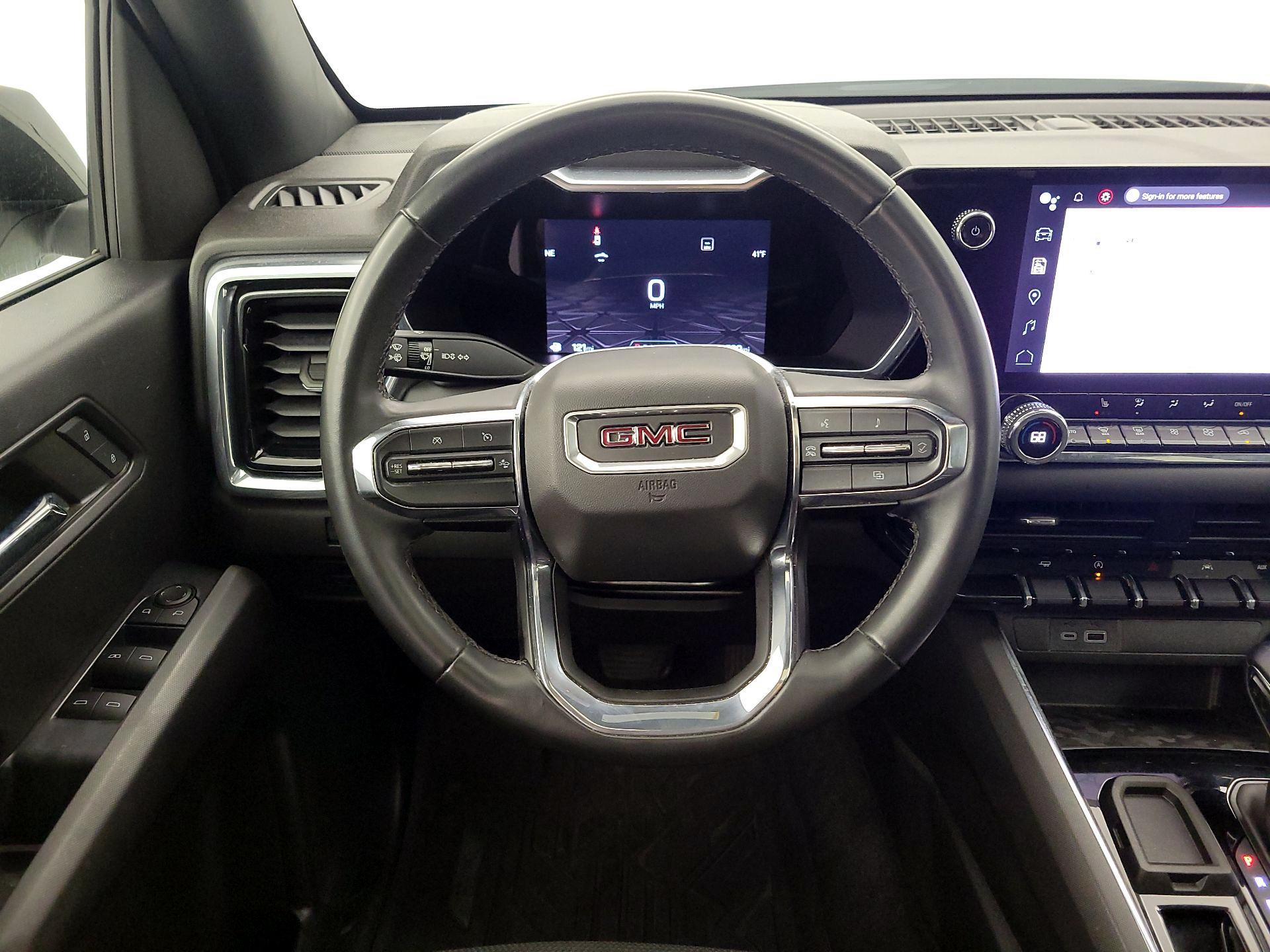 Thumbnail: 2023 GMC Canyon - 10